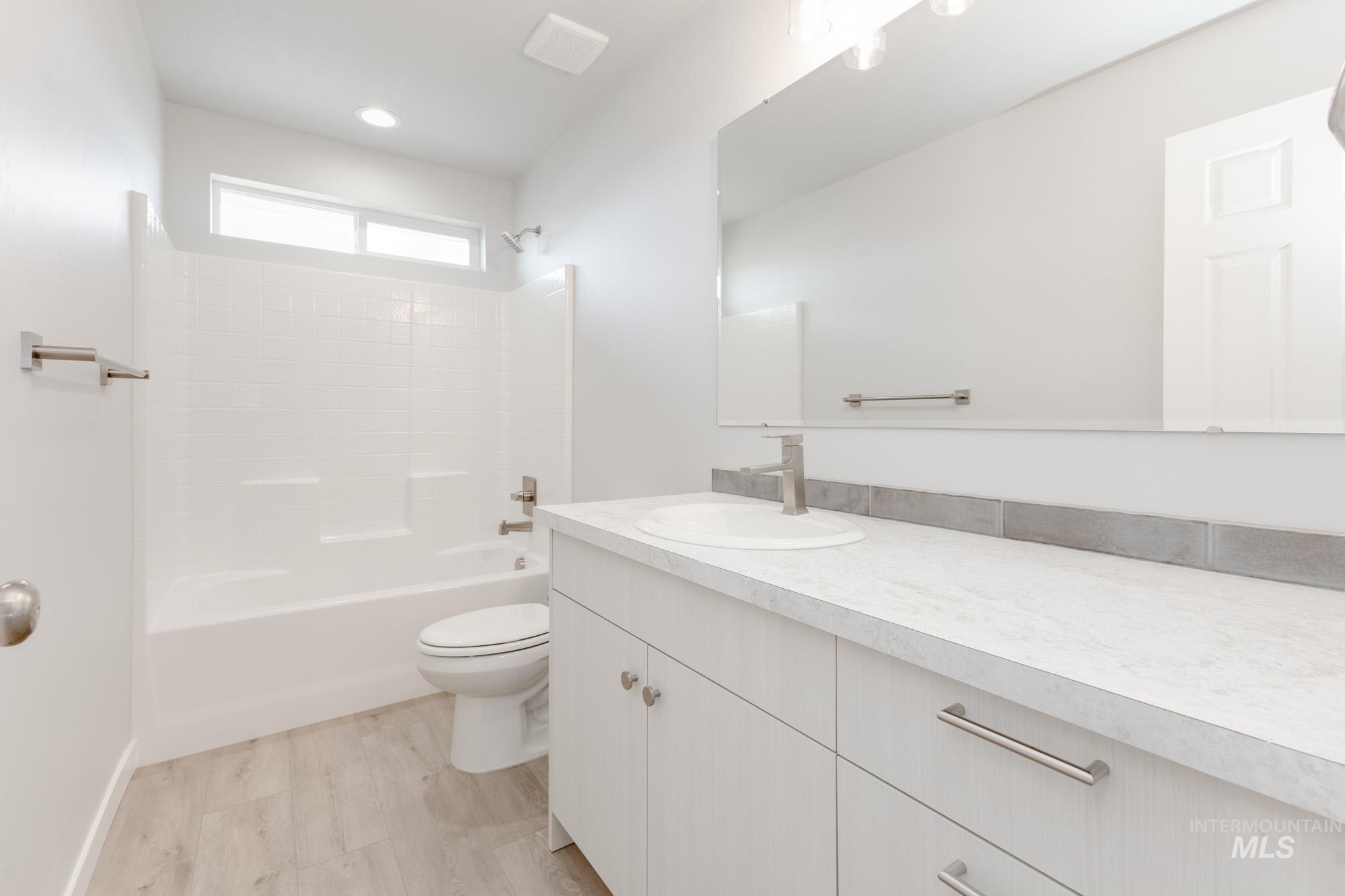 2351 W Opalite Dr Property Photo 21