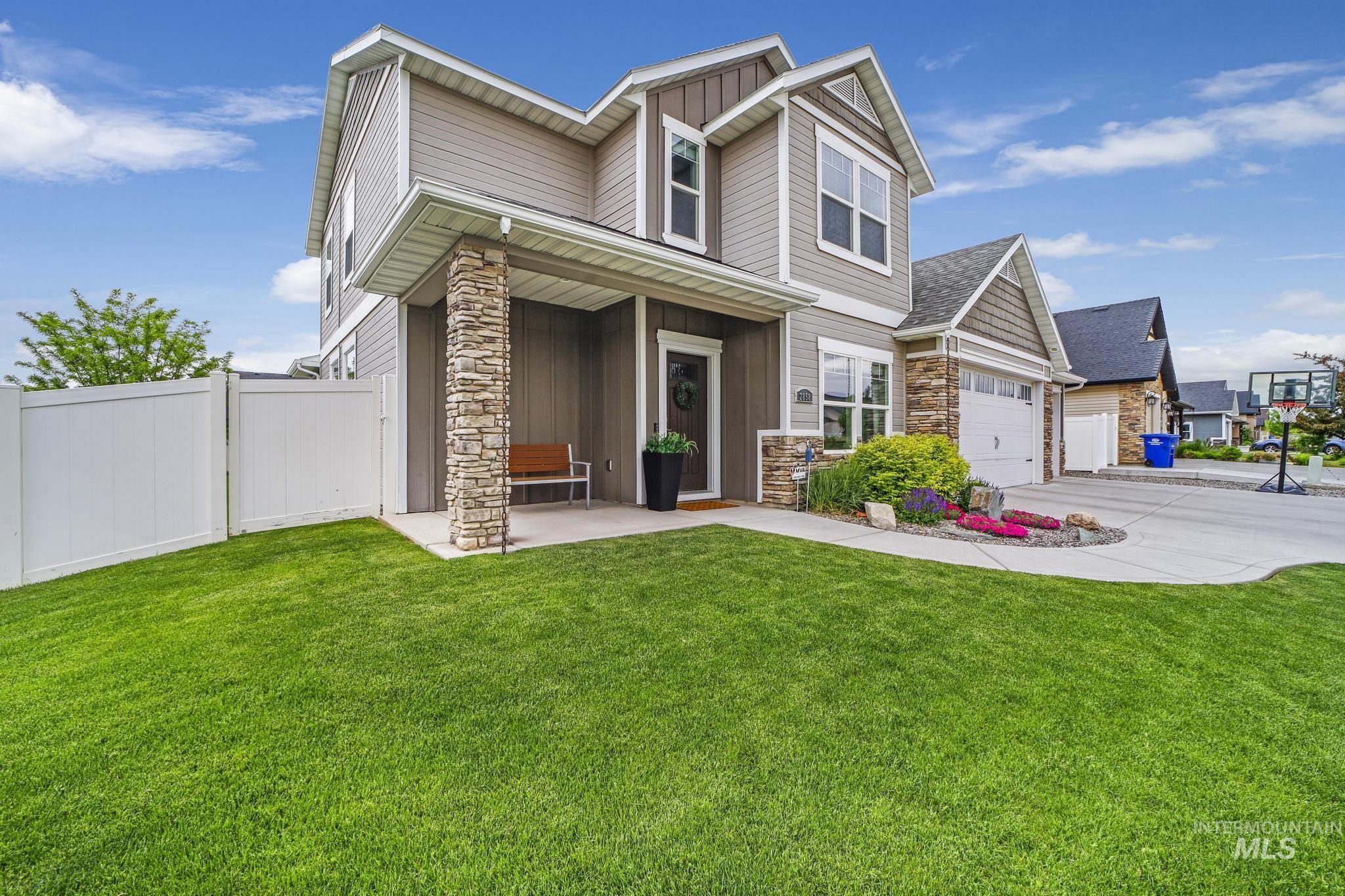 2858 Sunray Loop Property Photo 2