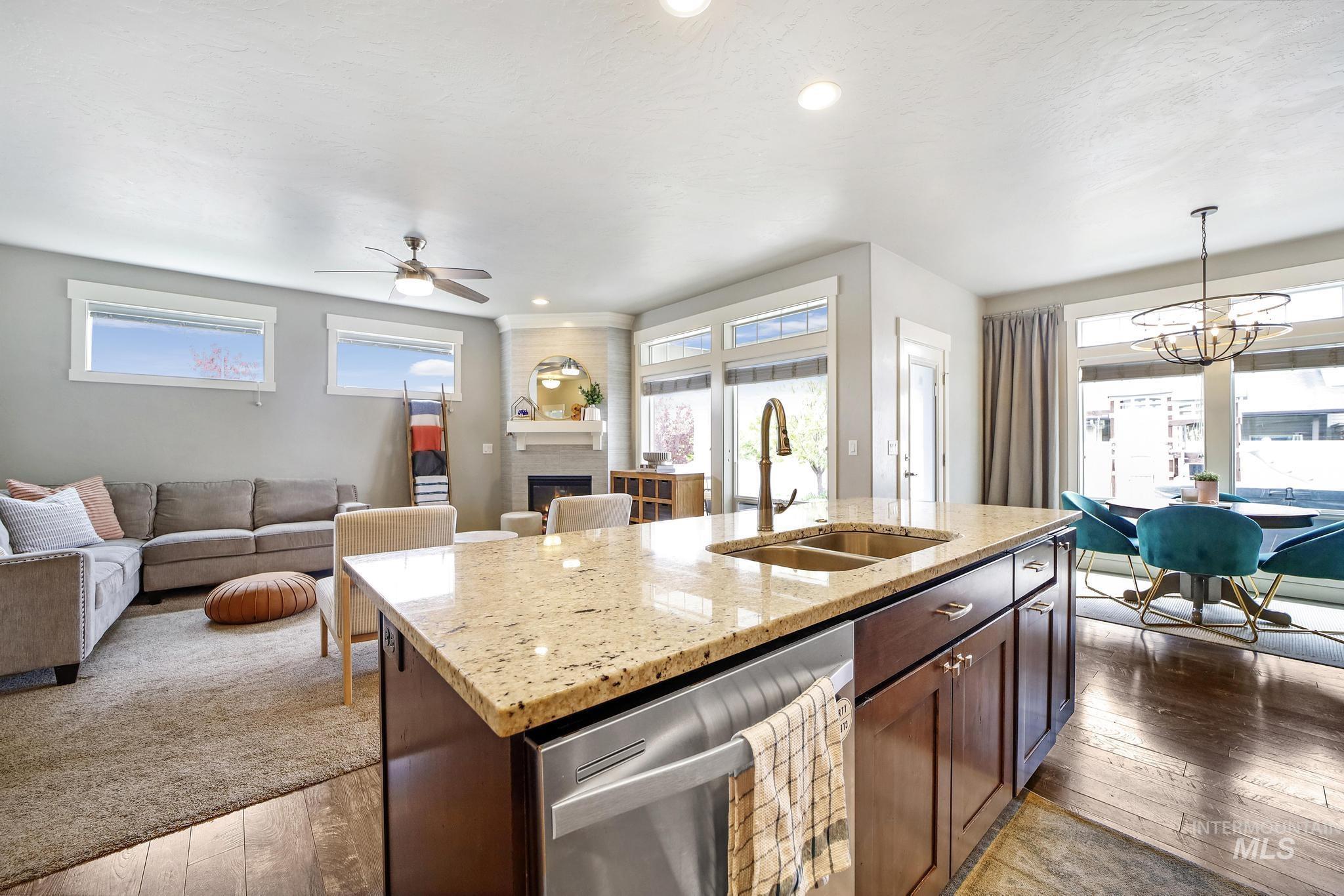 2858 Sunray Loop Property Photo 13