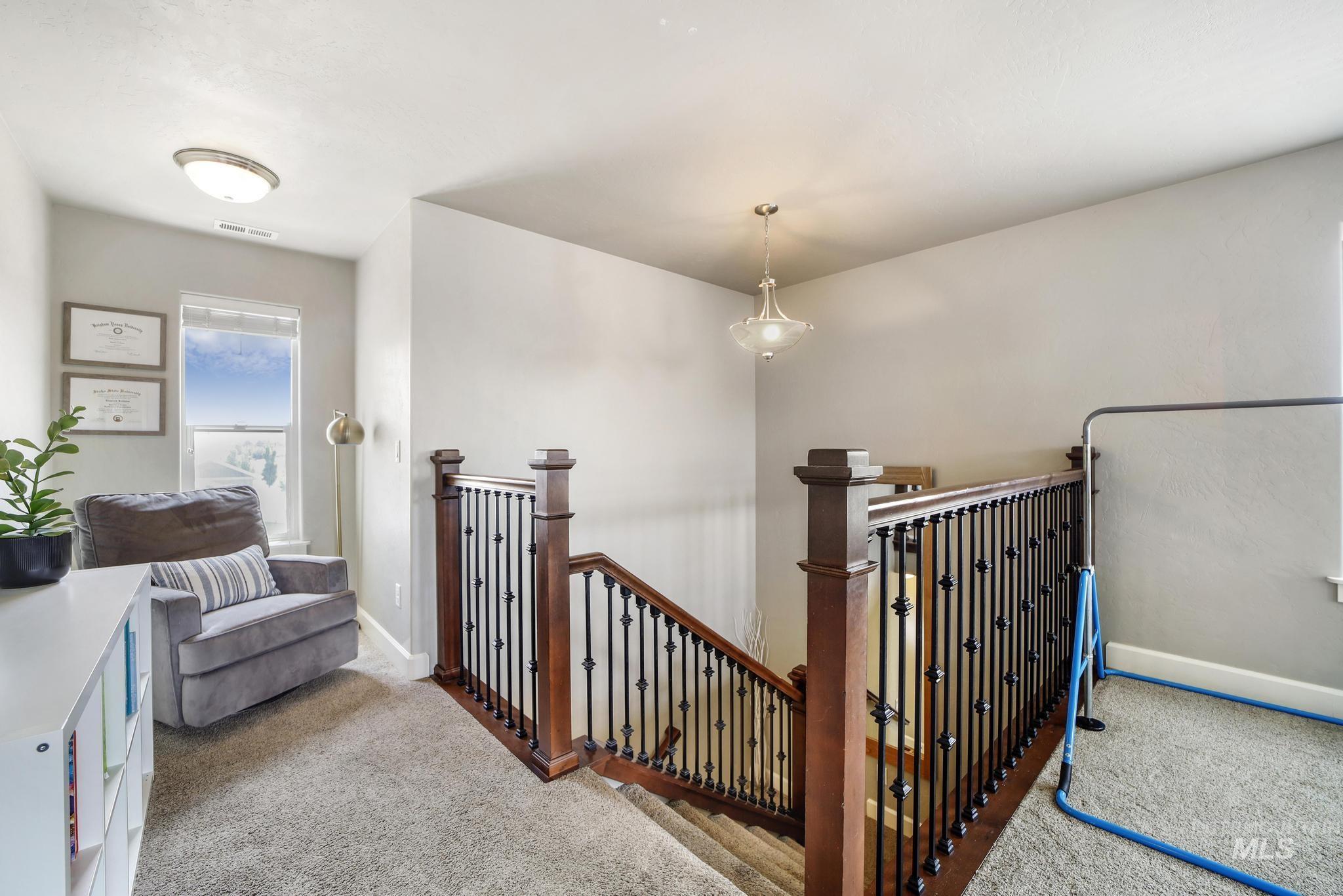 2858 Sunray Loop Property Photo 25