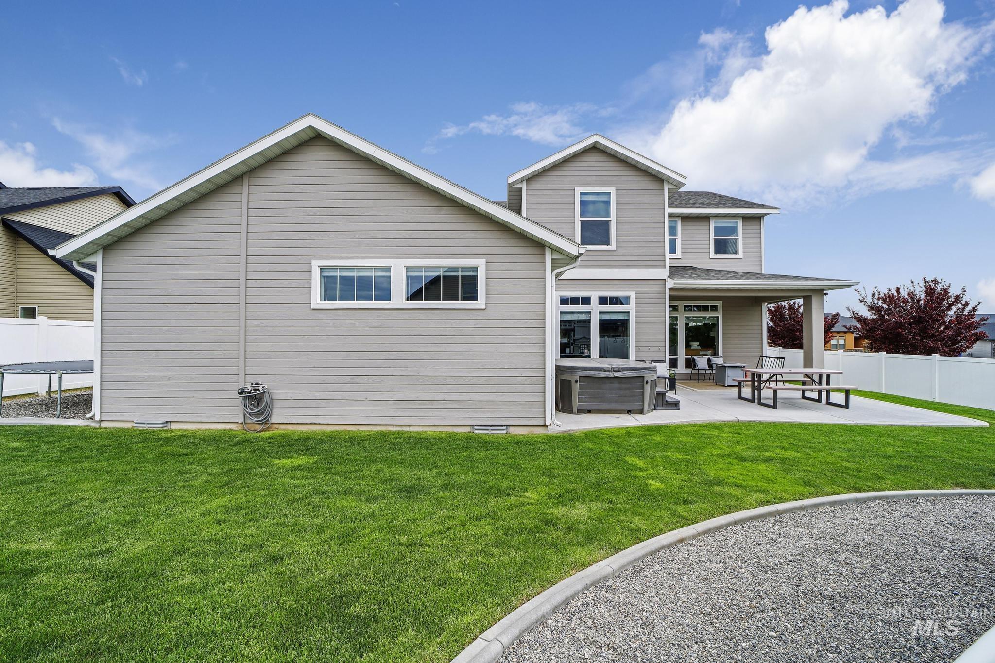 2858 Sunray Loop Property Photo 45