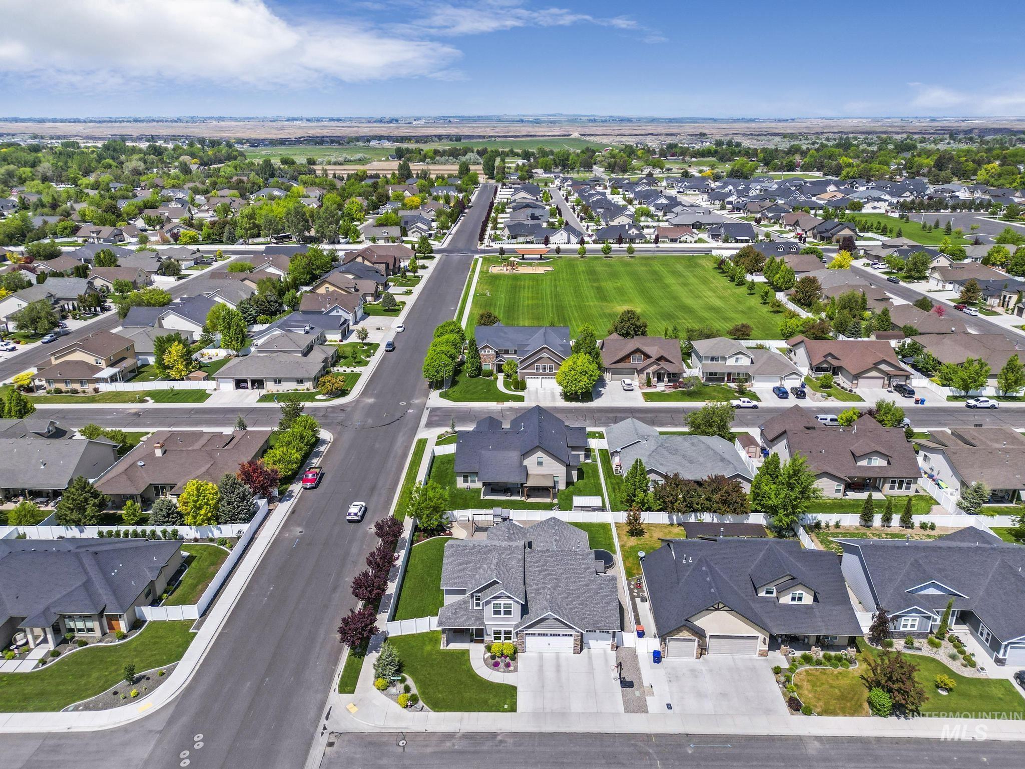 2858 Sunray Loop Property Photo 47