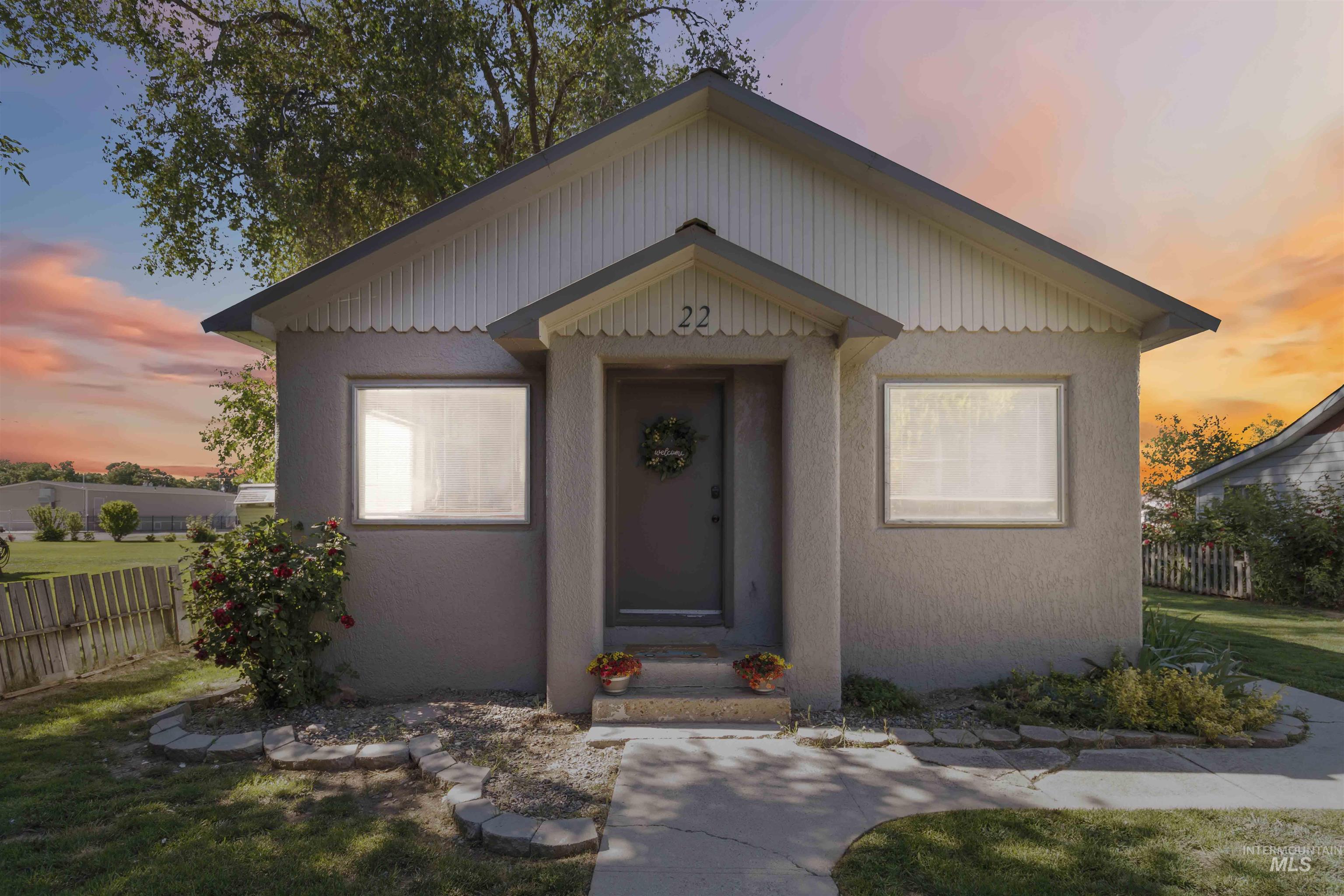 22 E Montana Property Photo 1