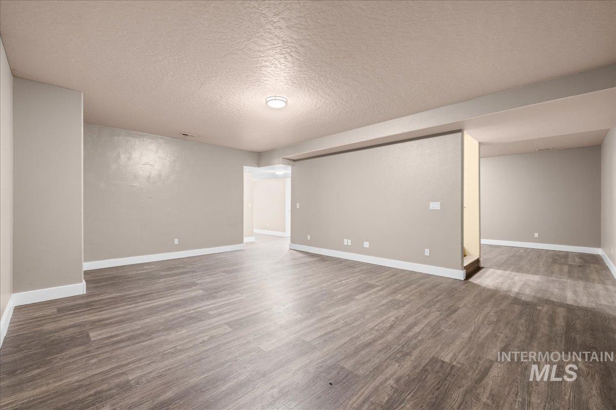 3229 Market Property Photo 20