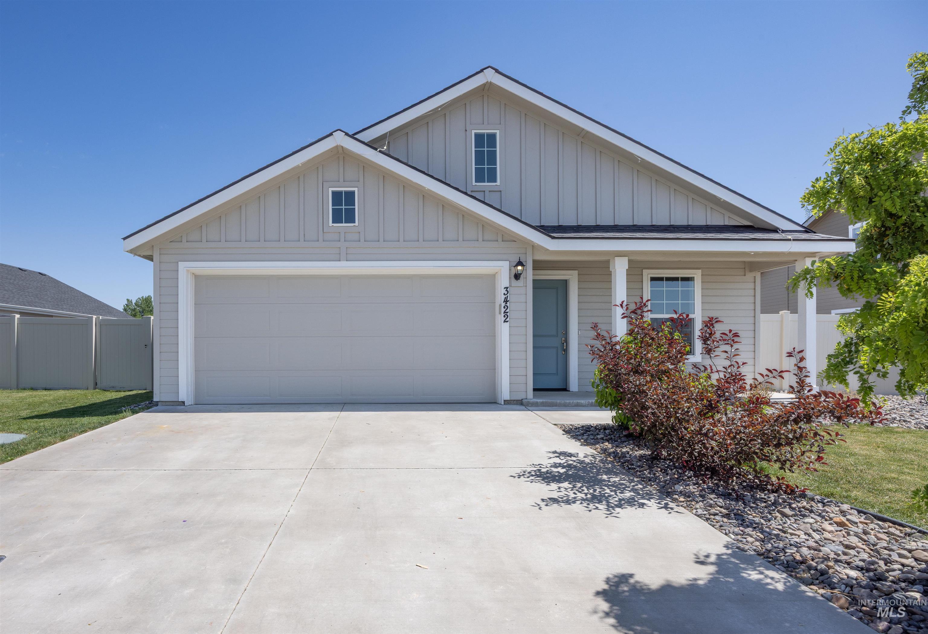 3422 E Mossy Oak Dr Property Photo 1