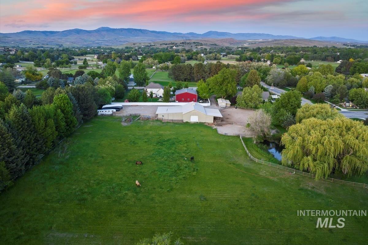 2895 N Holl Dr Property Photo 47