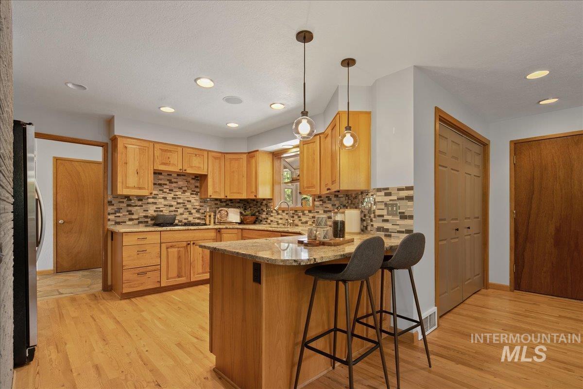 1905 N Montclair Dr. Property Photo 16