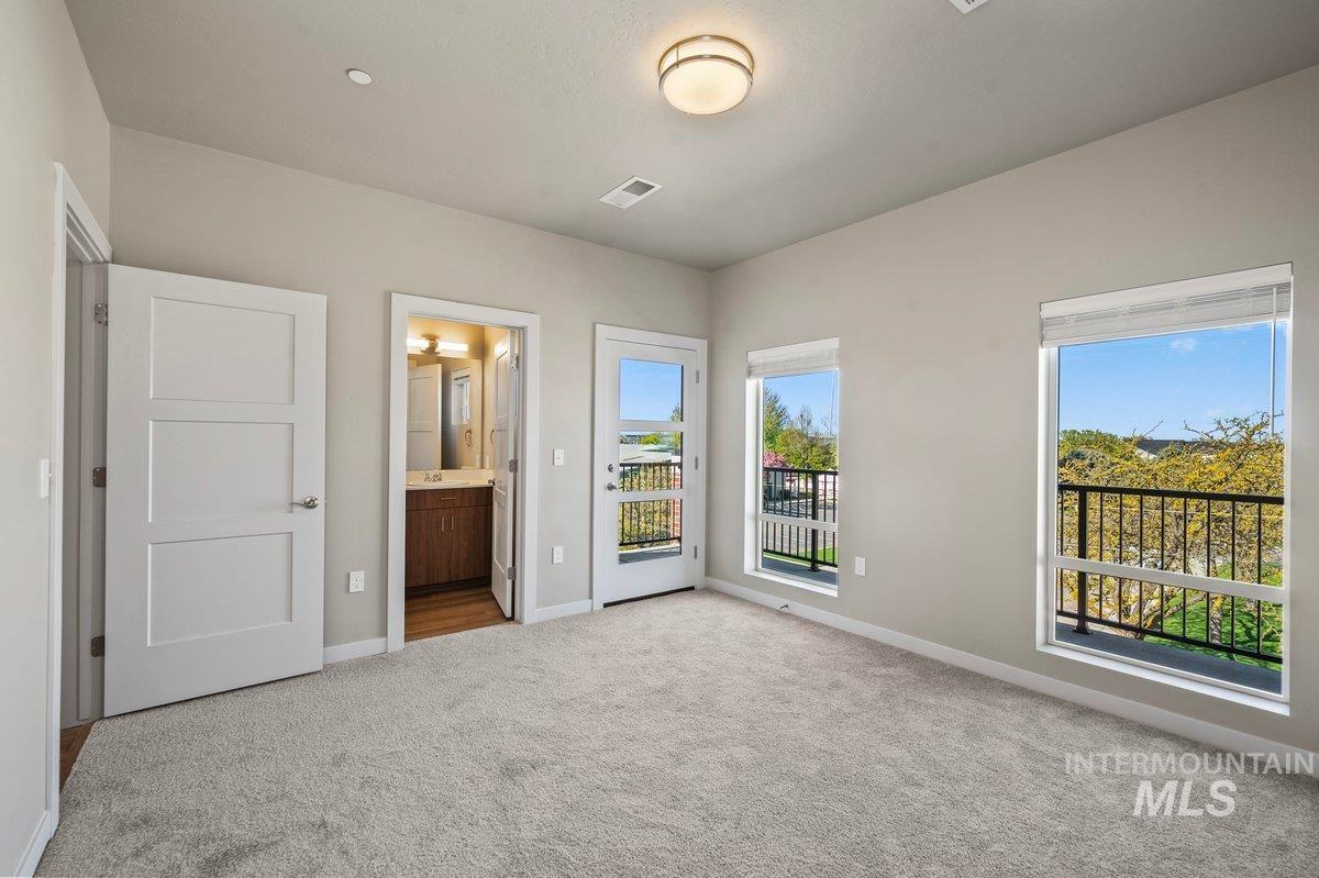 2773 W Palouse St Property Photo 30