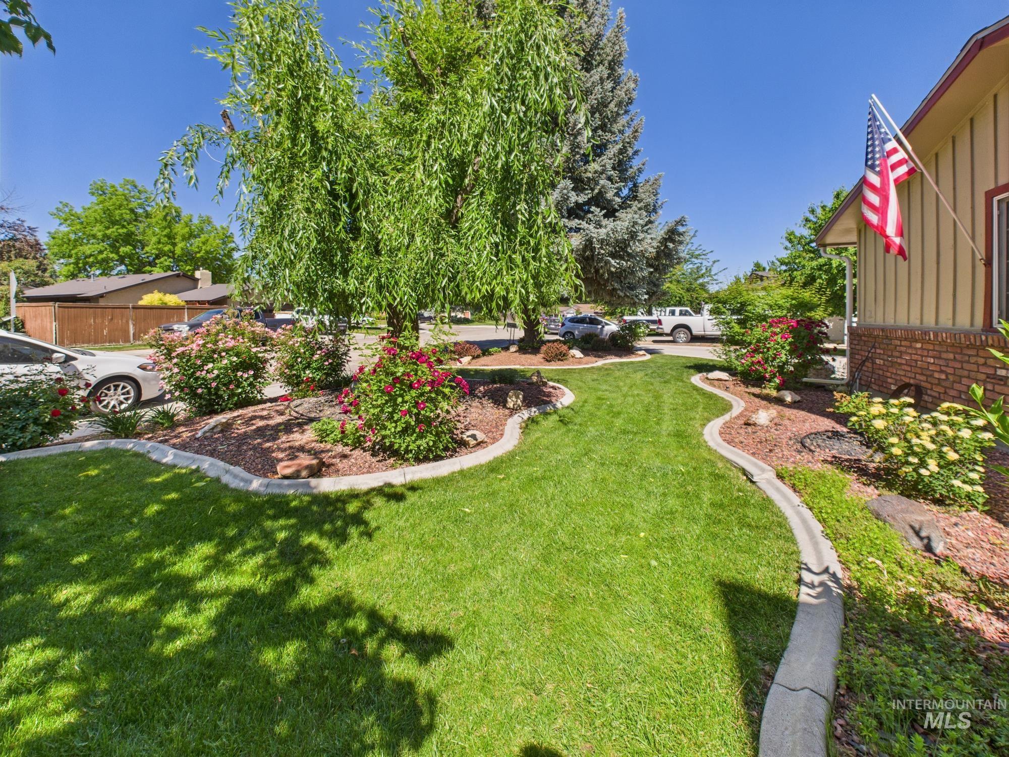 4960 Sunderland Property Photo 4