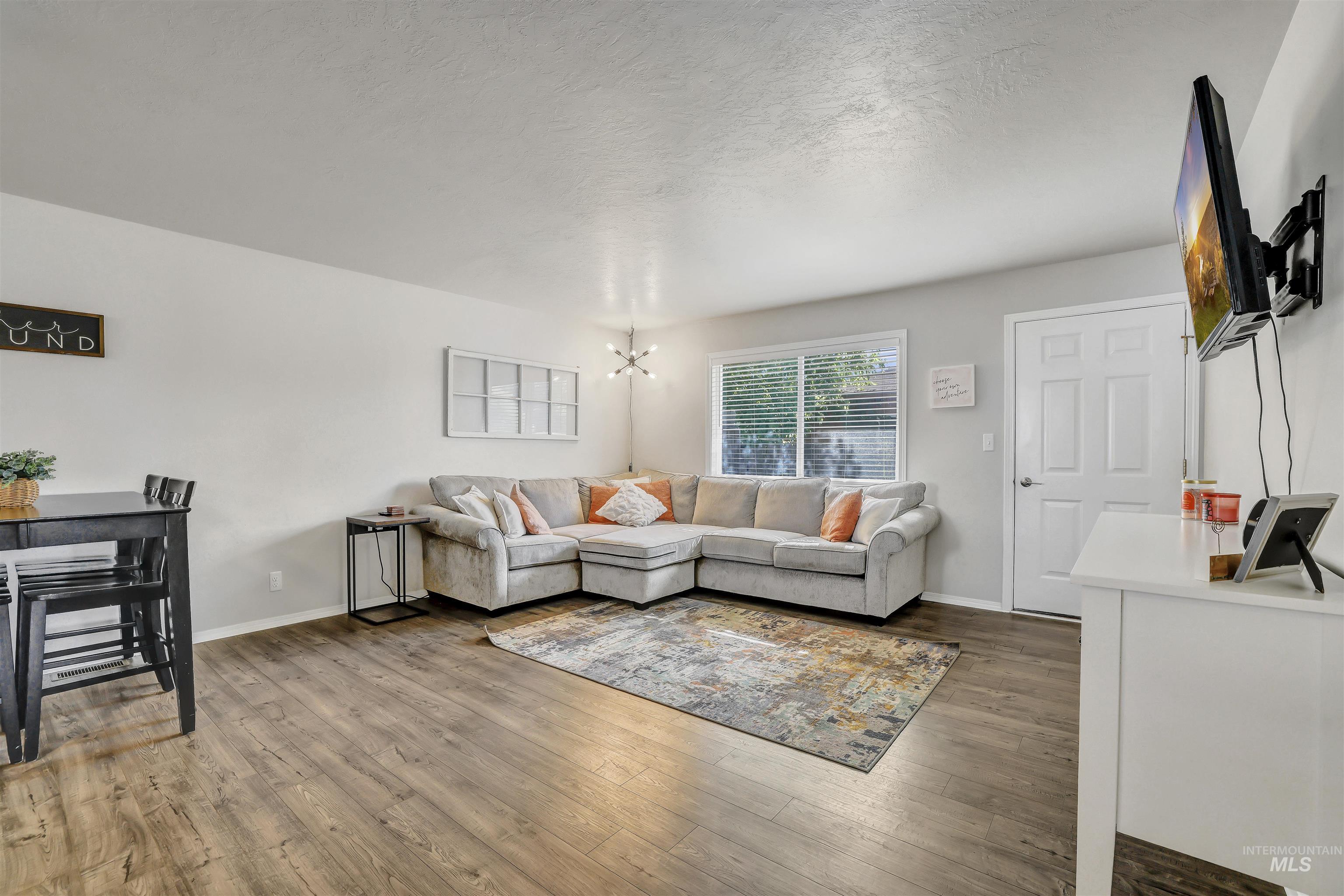 275 Elaine Avenue Property Photo 17
