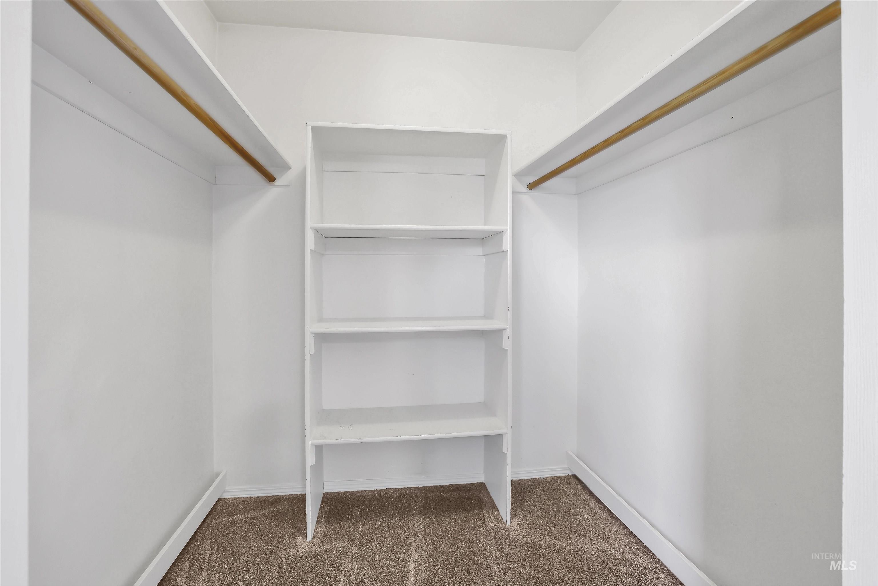 275 Elaine Avenue Property Photo 21