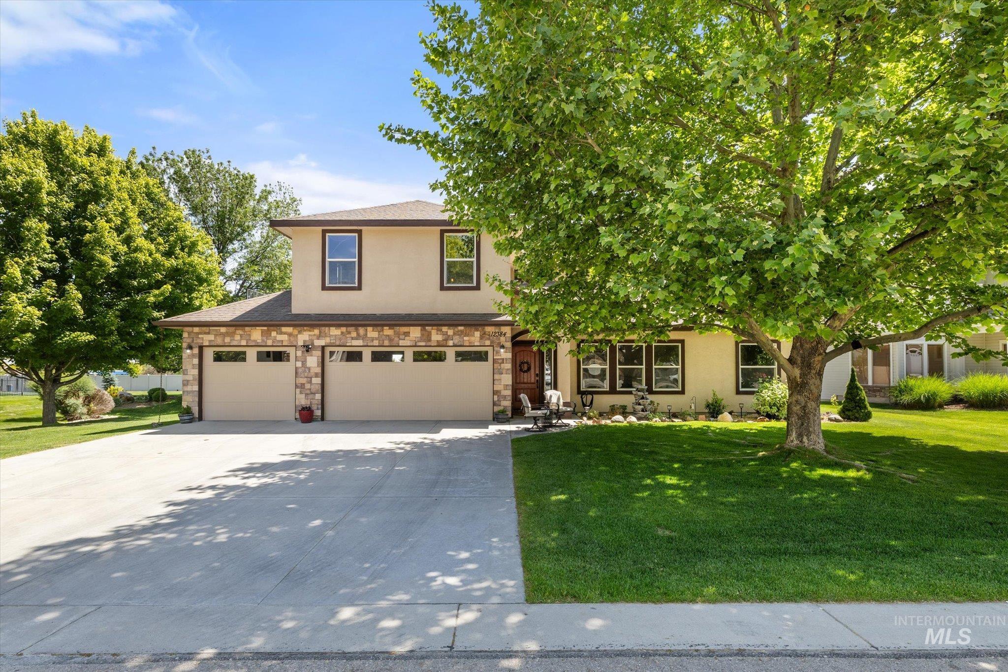 12384 S Abbott Downing Way Property Photo 3