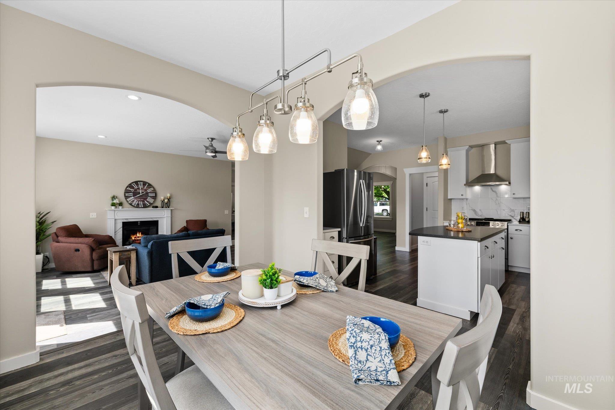 12384 S Abbott Downing Way Property Photo 15