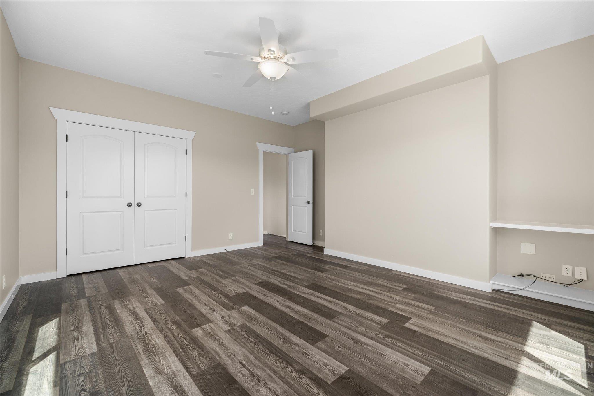 12384 S Abbott Downing Way Property Photo 23