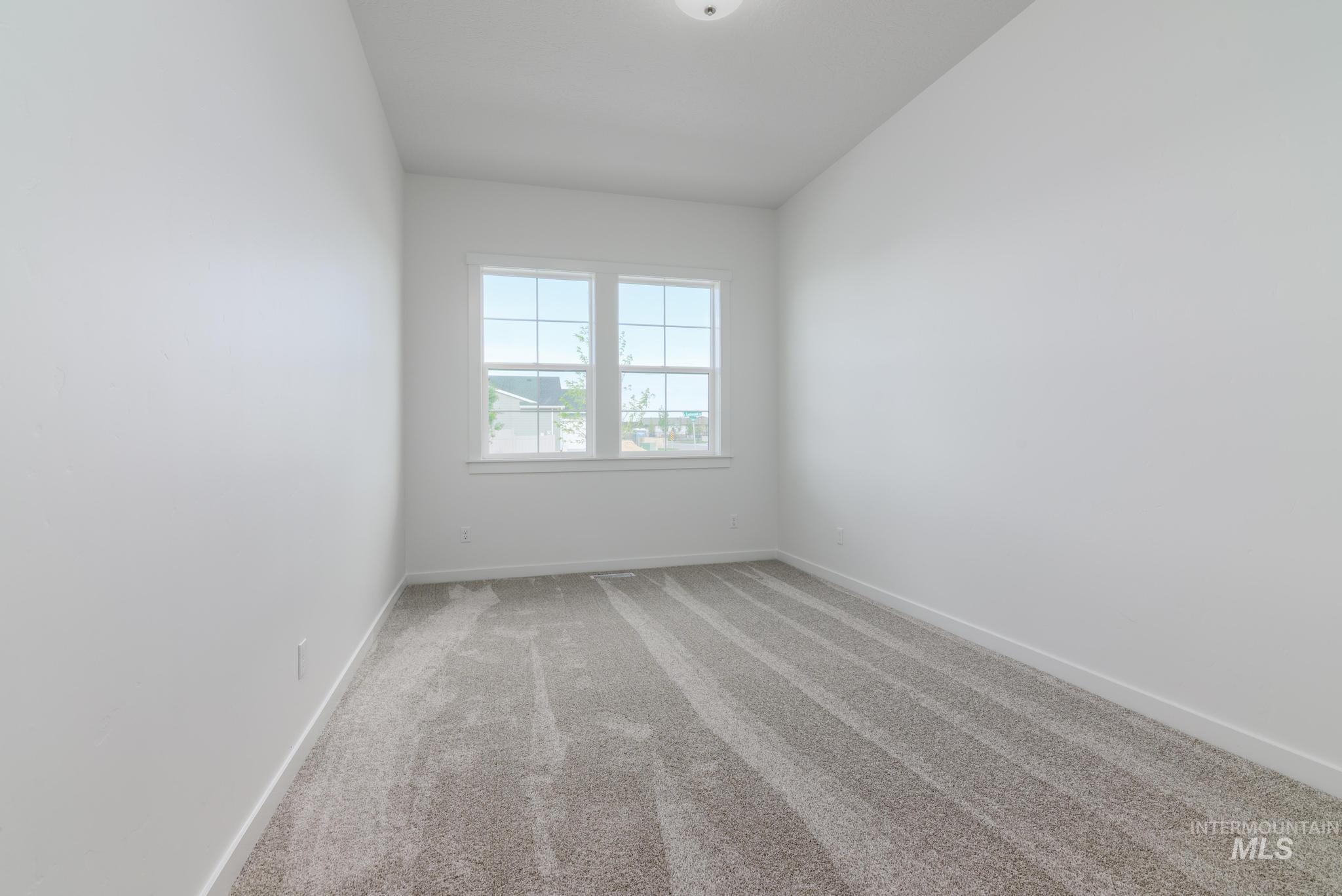 2414 N Leatherwood Ave Property Photo 20