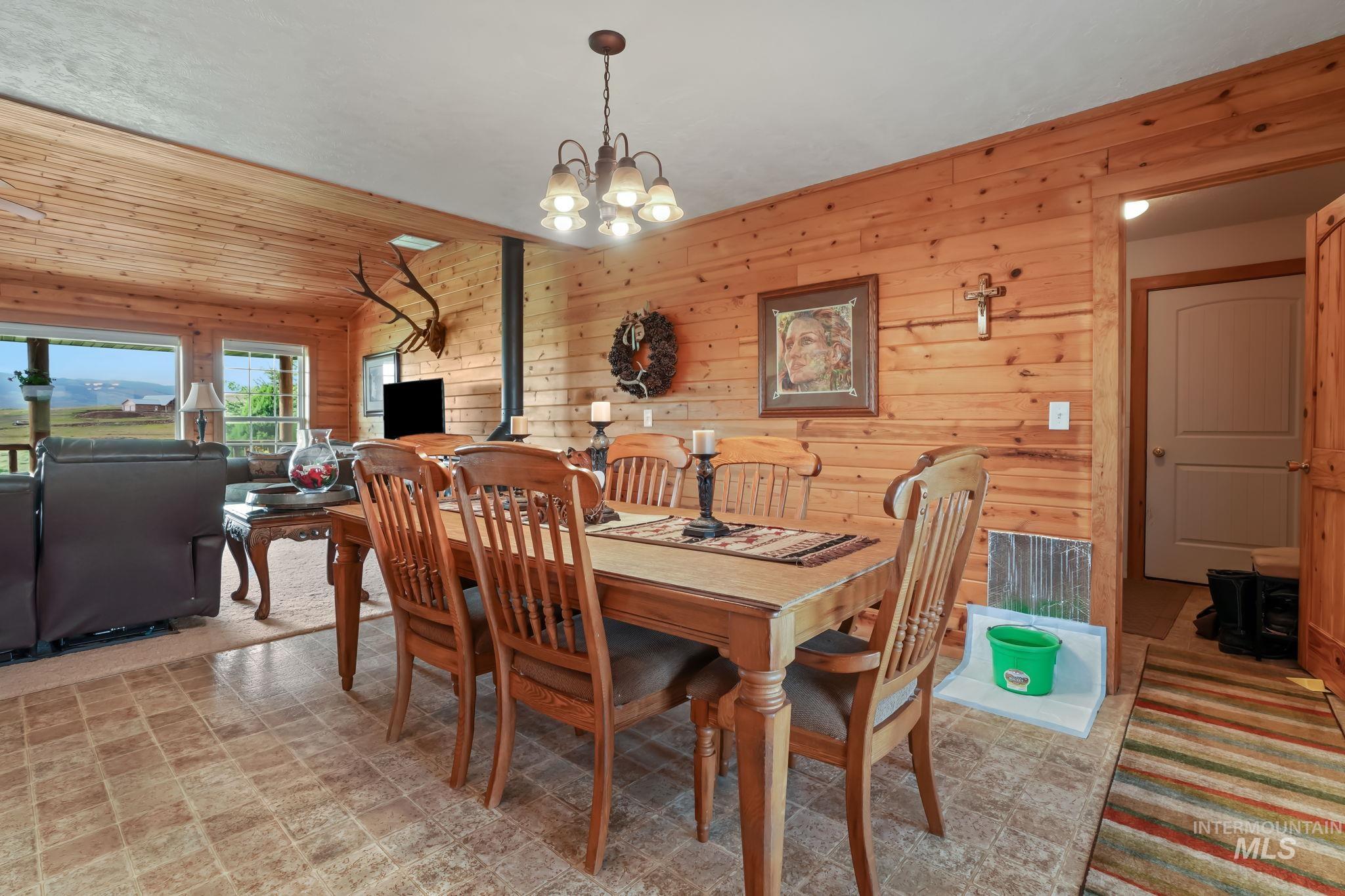 1829 Hidden Canyon Rd. Property Photo 16