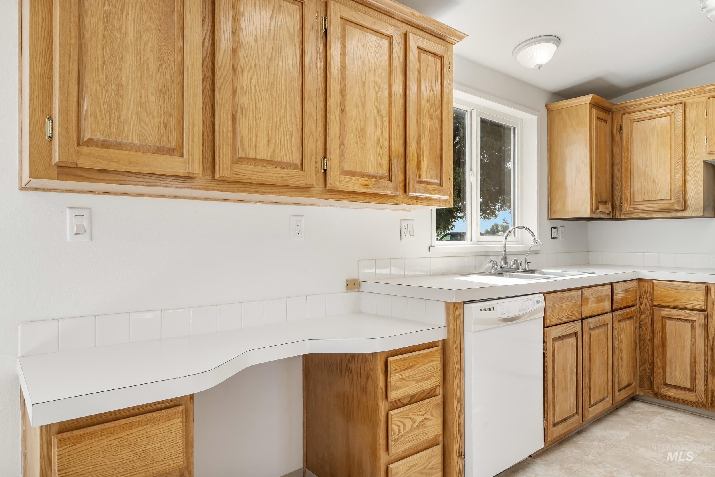 28752 French Rd Property Photo 14