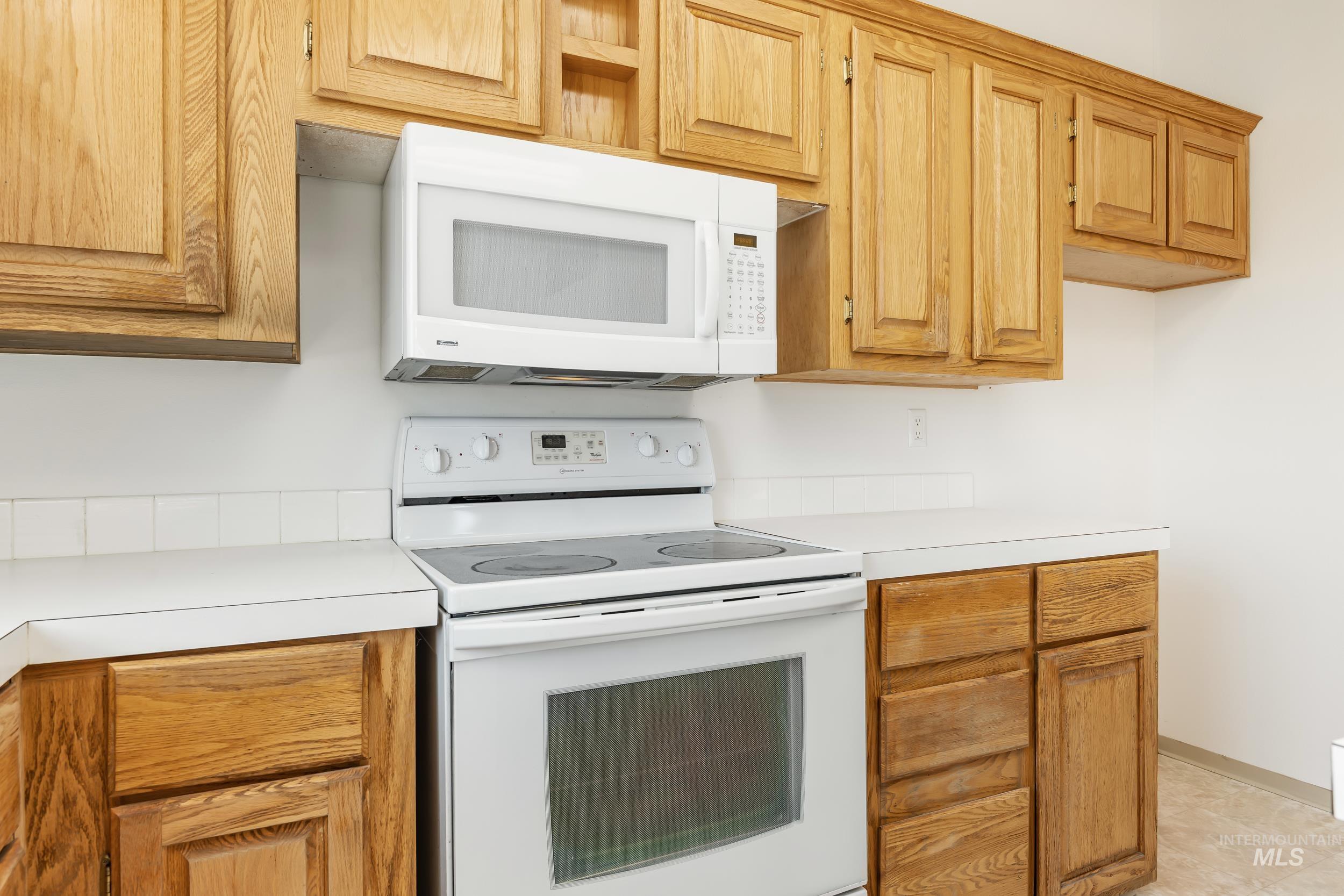 28752 French Rd Property Photo 15