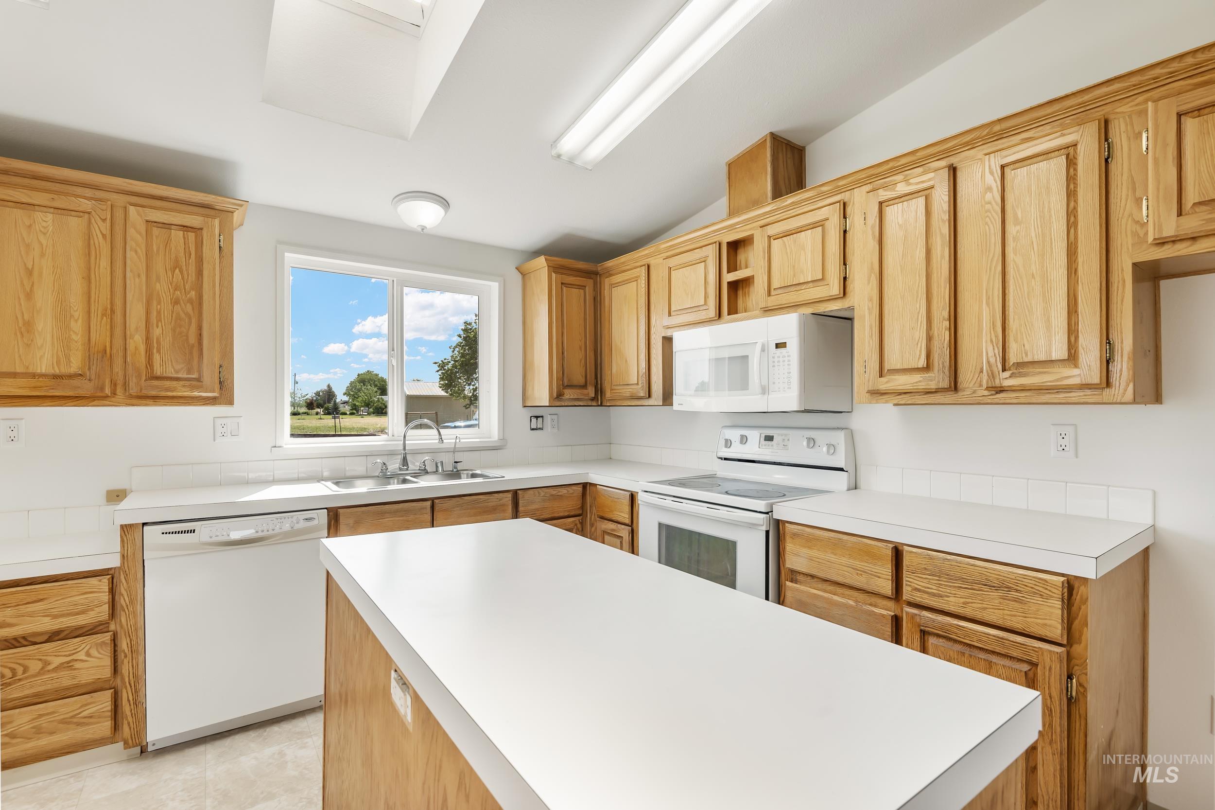 28752 French Rd Property Photo 19