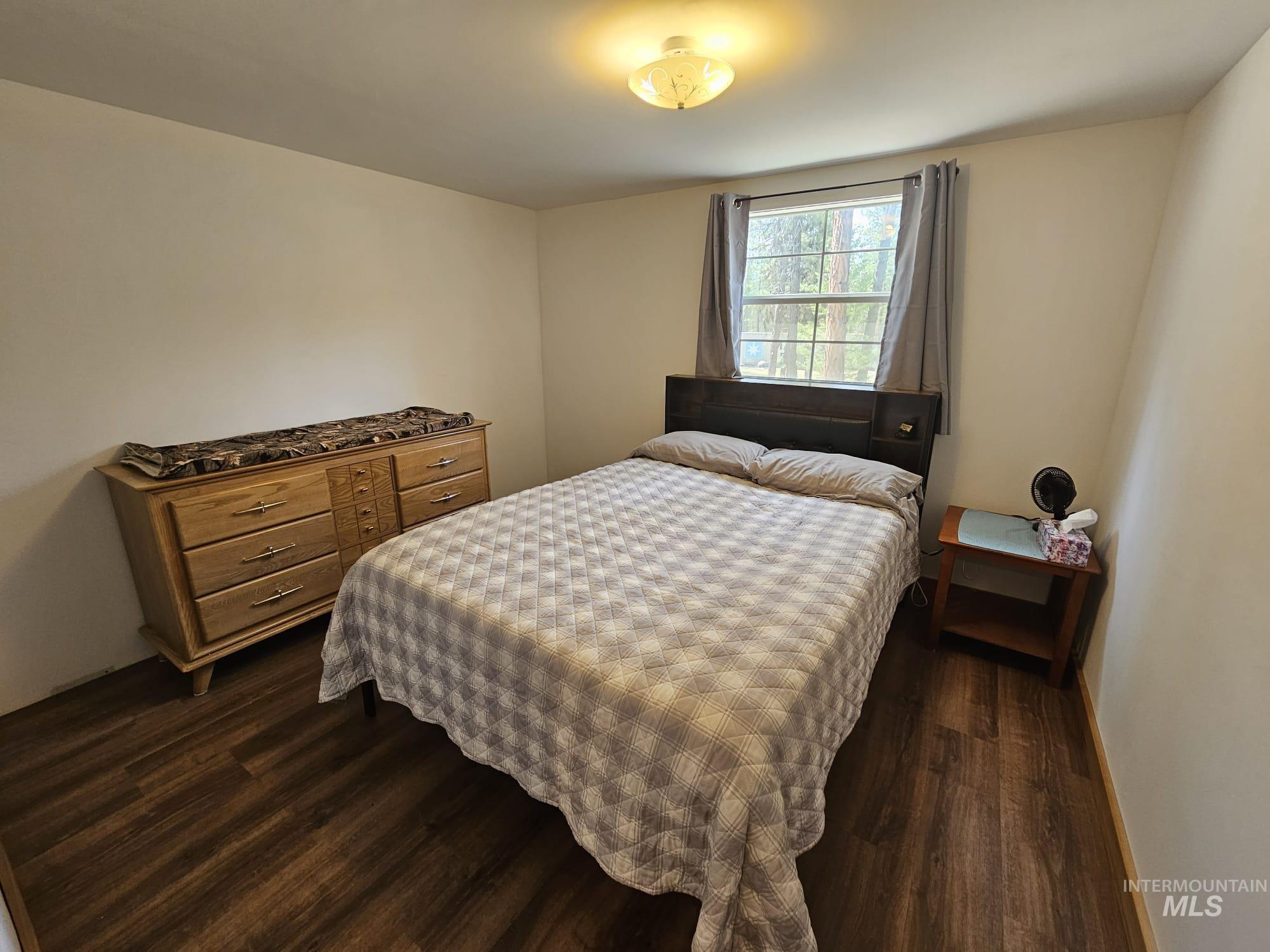 548 Elk Creek Rd Property Photo 15