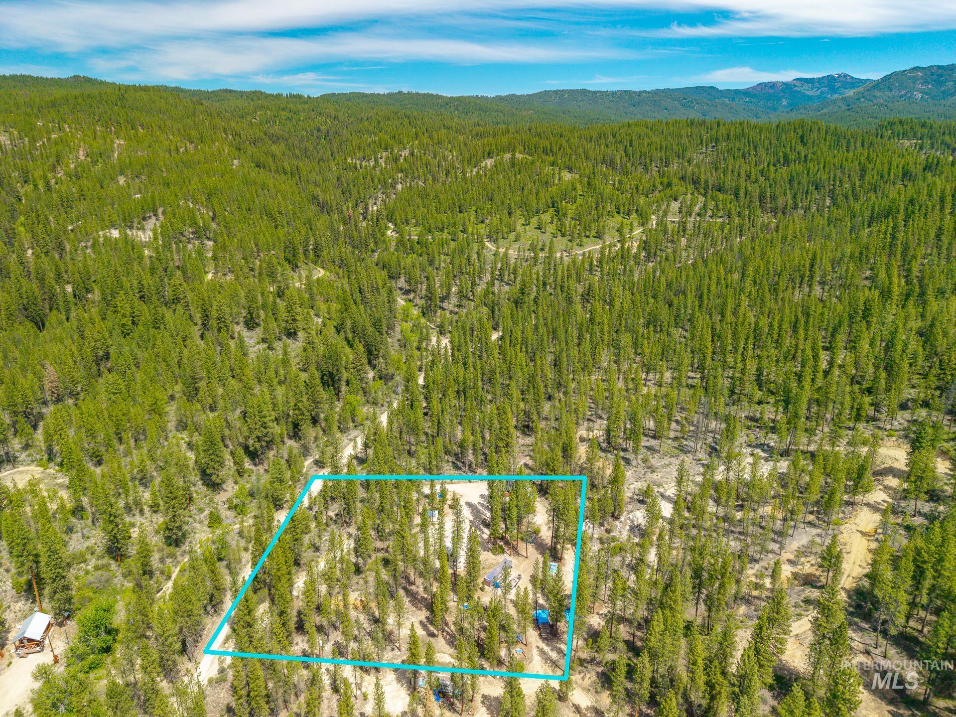 548 Elk Creek Rd Property Photo 20
