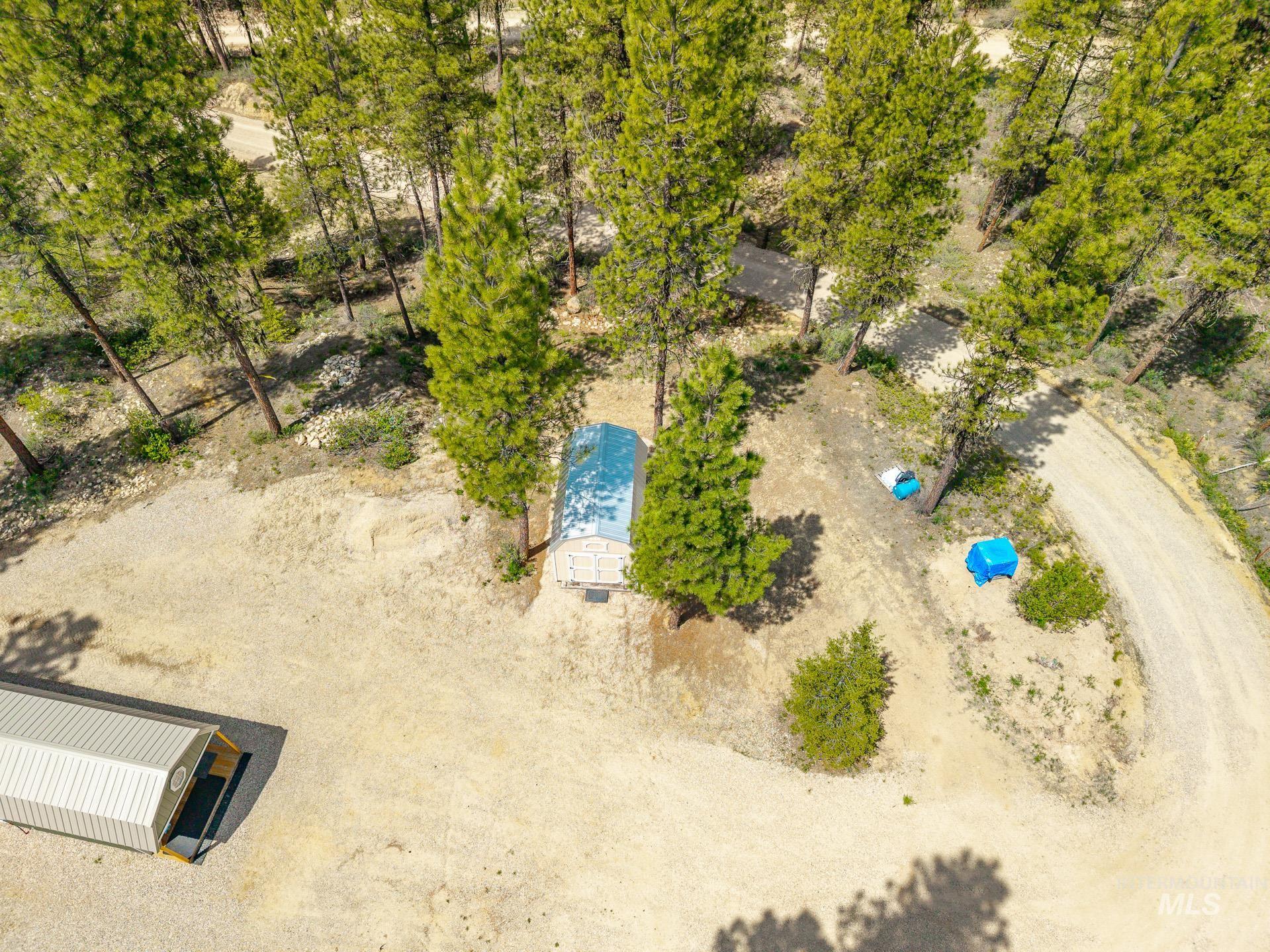 548 Elk Creek Rd Property Photo 33