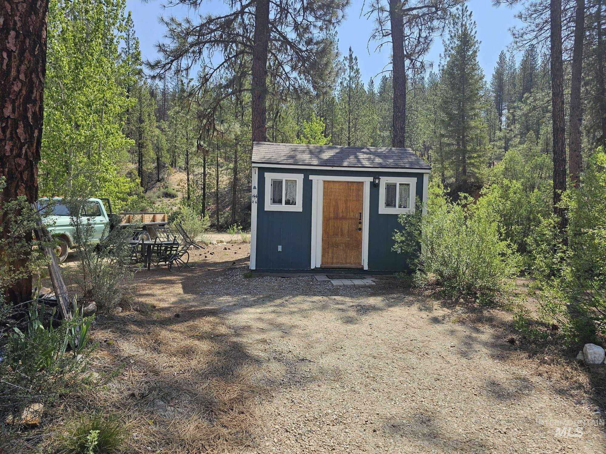 548 Elk Creek Rd Property Photo 41