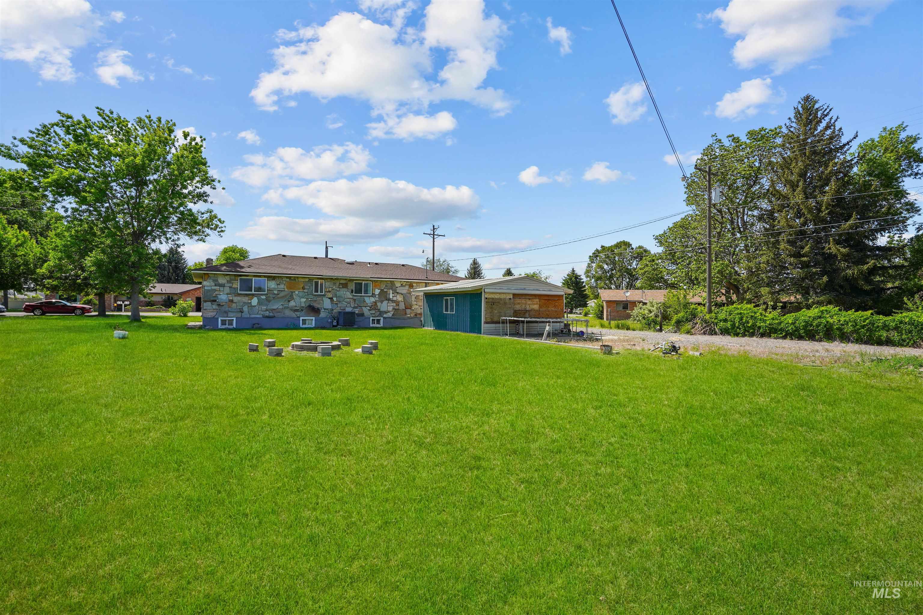 1520 R Street Property Photo 22