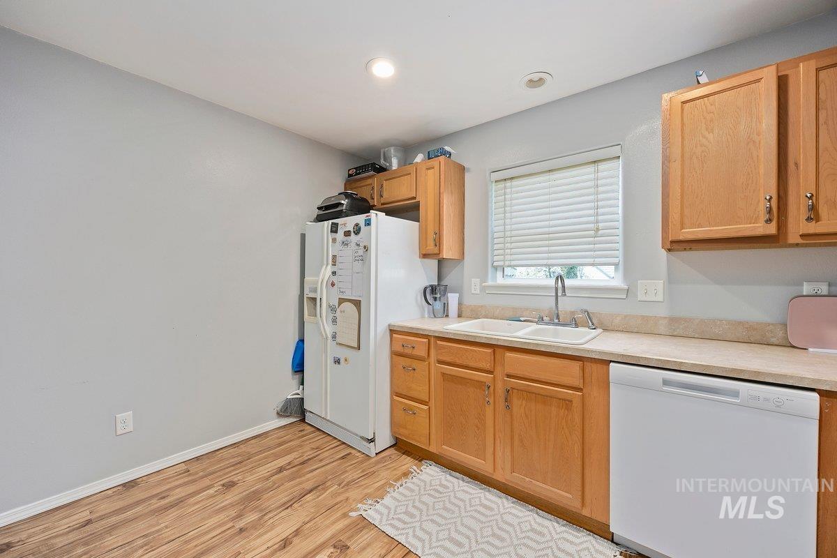 931 Arrow Wood Ct Property Photo 11