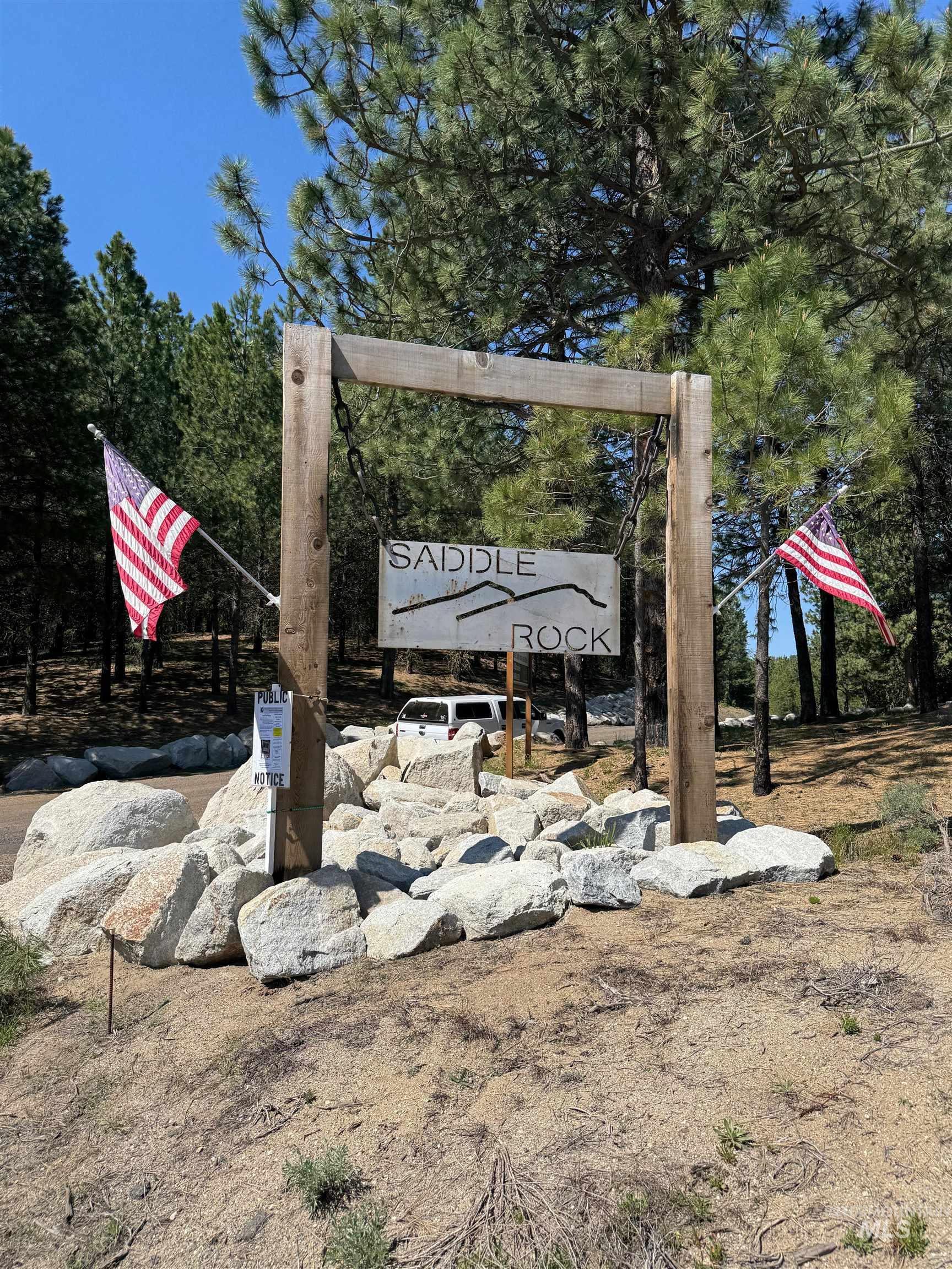 Lot 19 Saddle Rock Subdivision Property Photo 2