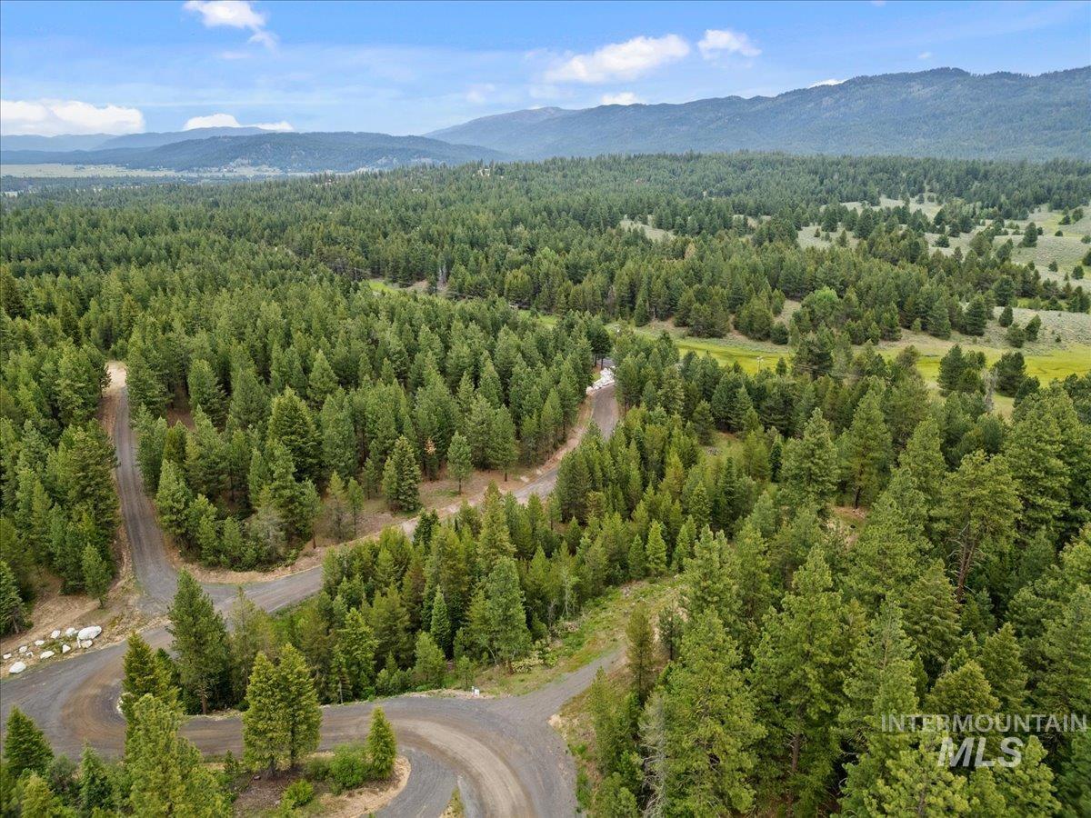 Lot 19 Saddle Rock Subdivision Property Photo 11