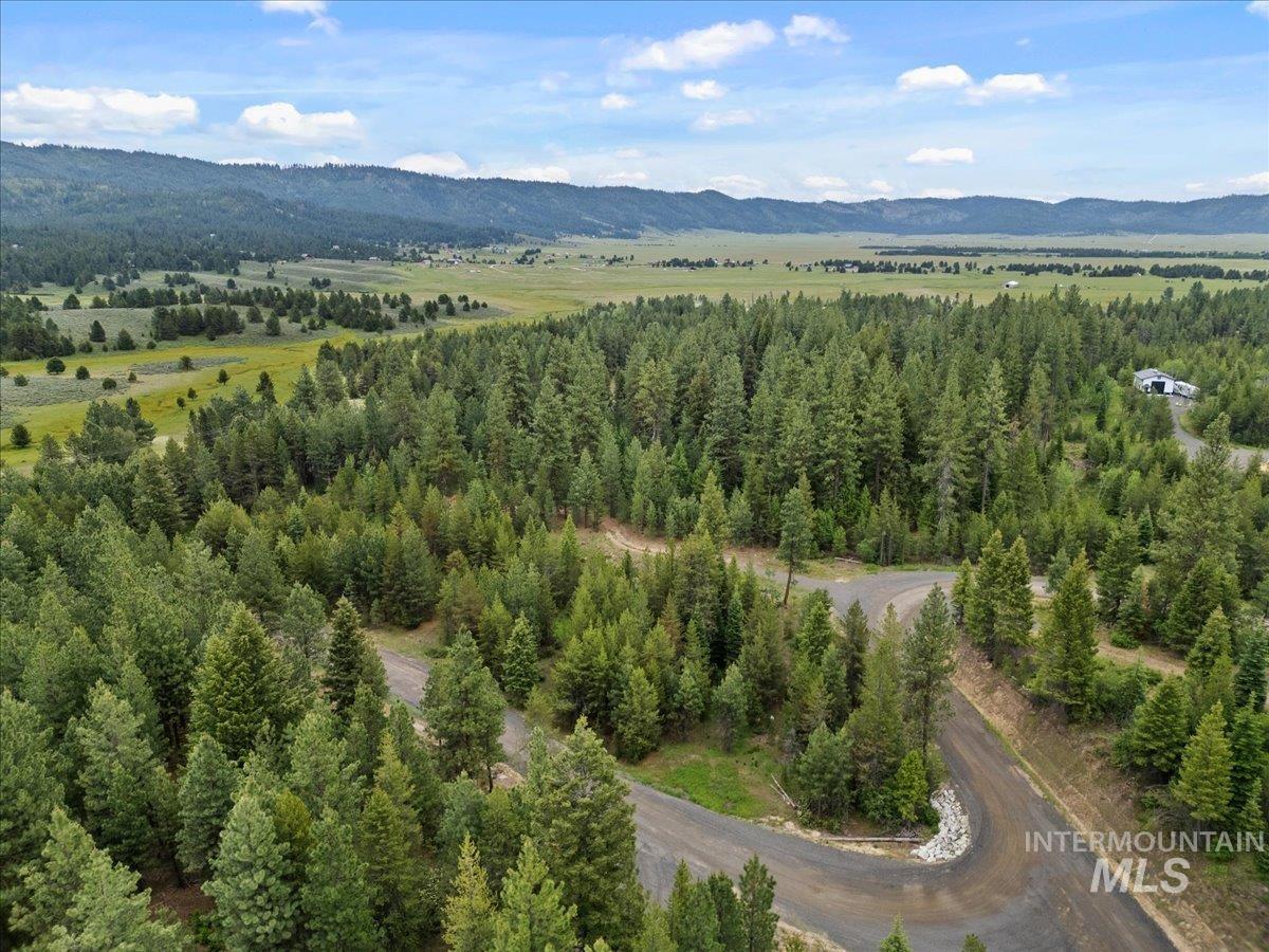Lot 19 Saddle Rock Subdivision Property Photo 14