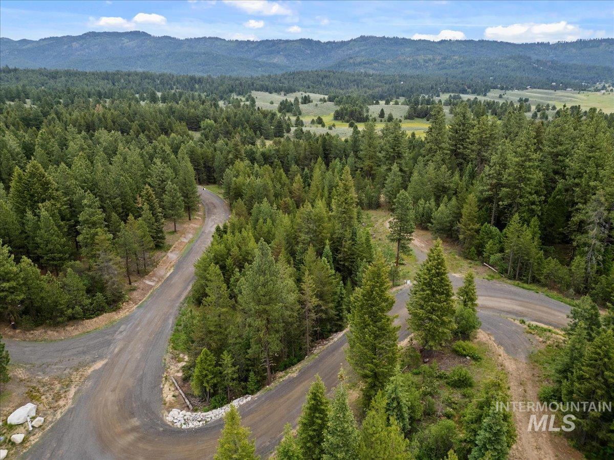 Lot 19 Saddle Rock Subdivision Property Photo 15
