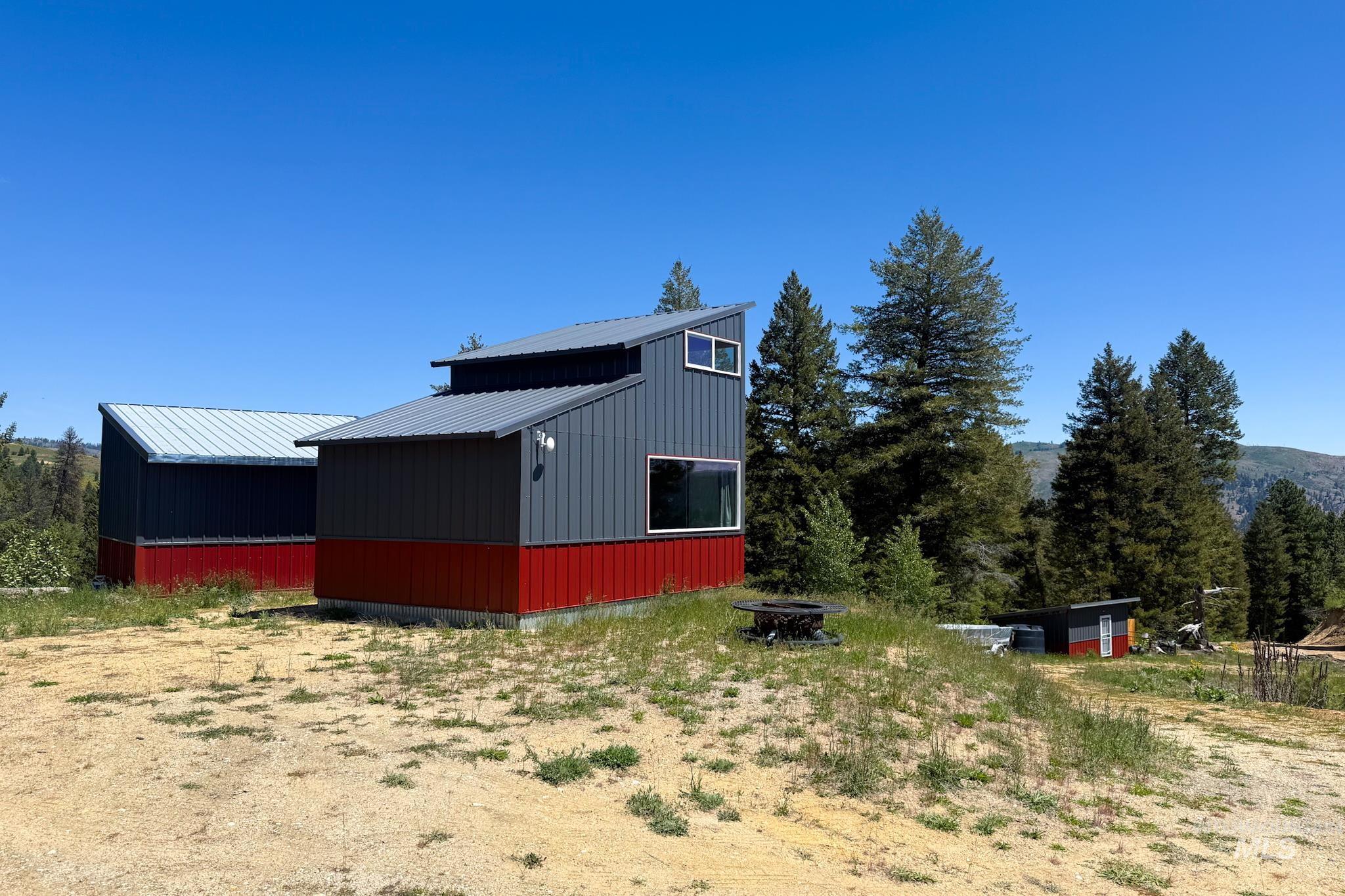 7 Ridgetop Place Property Photo 5