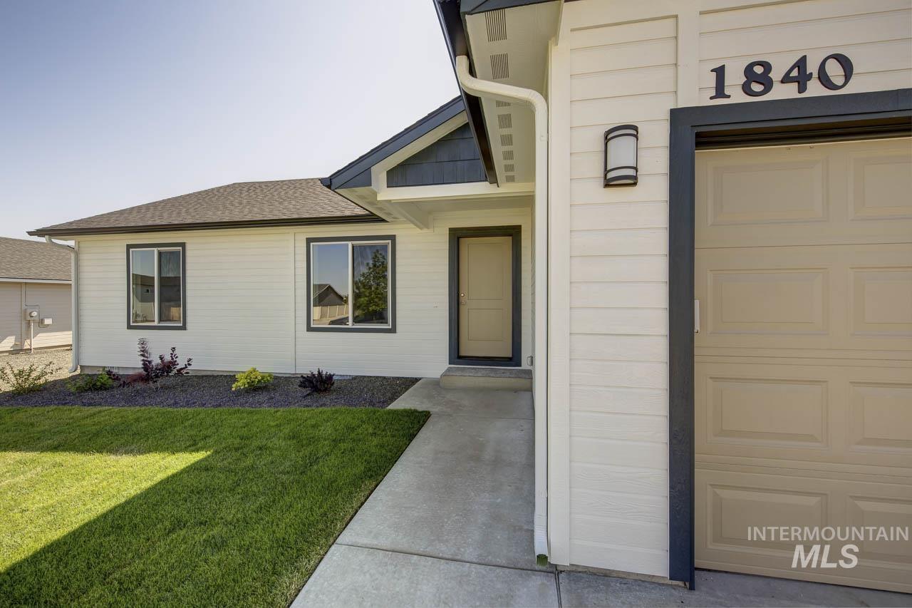 1840 Regency Way Property Photo 3