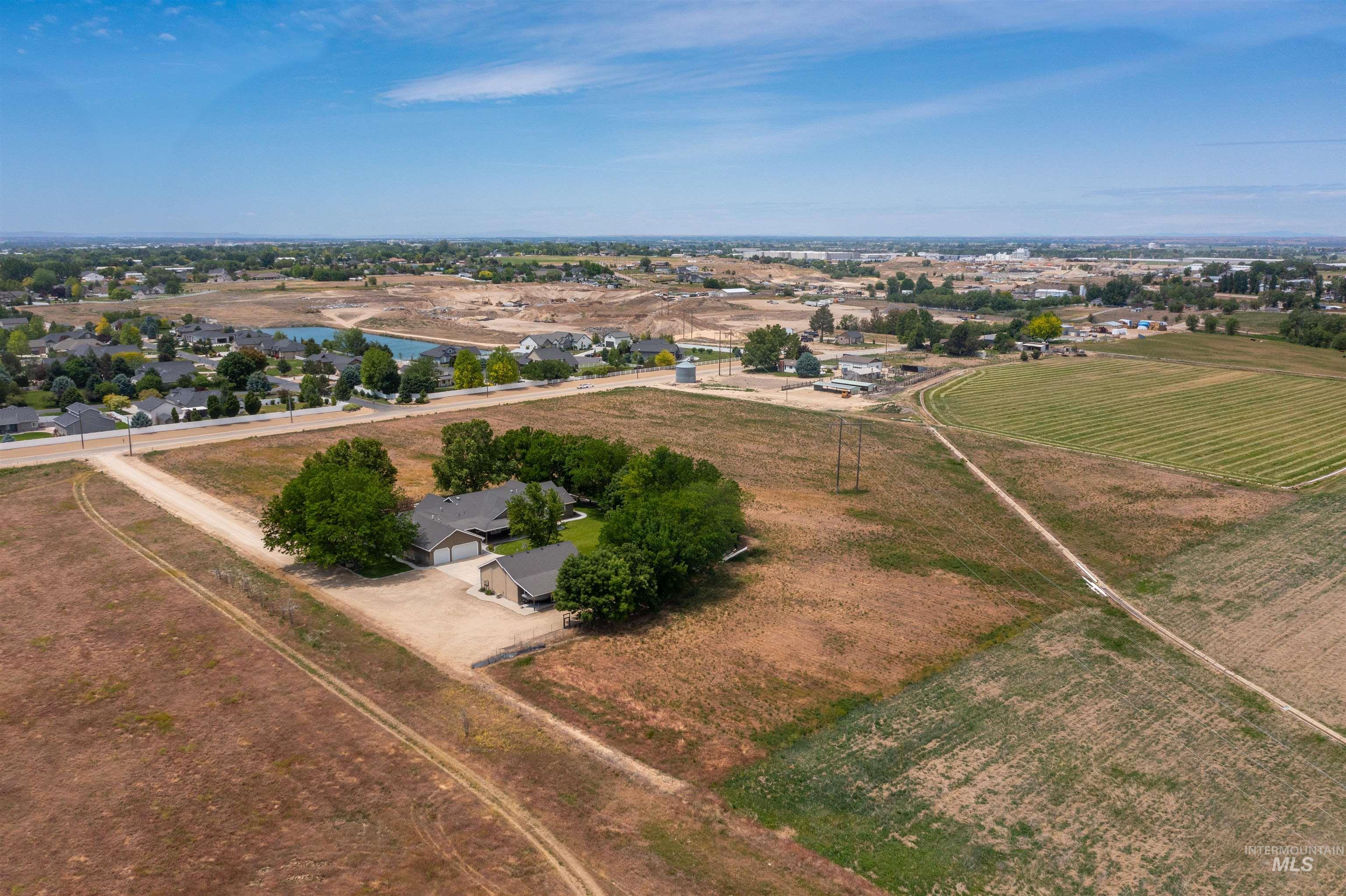 2650 S Mcdermott Property Photo 3