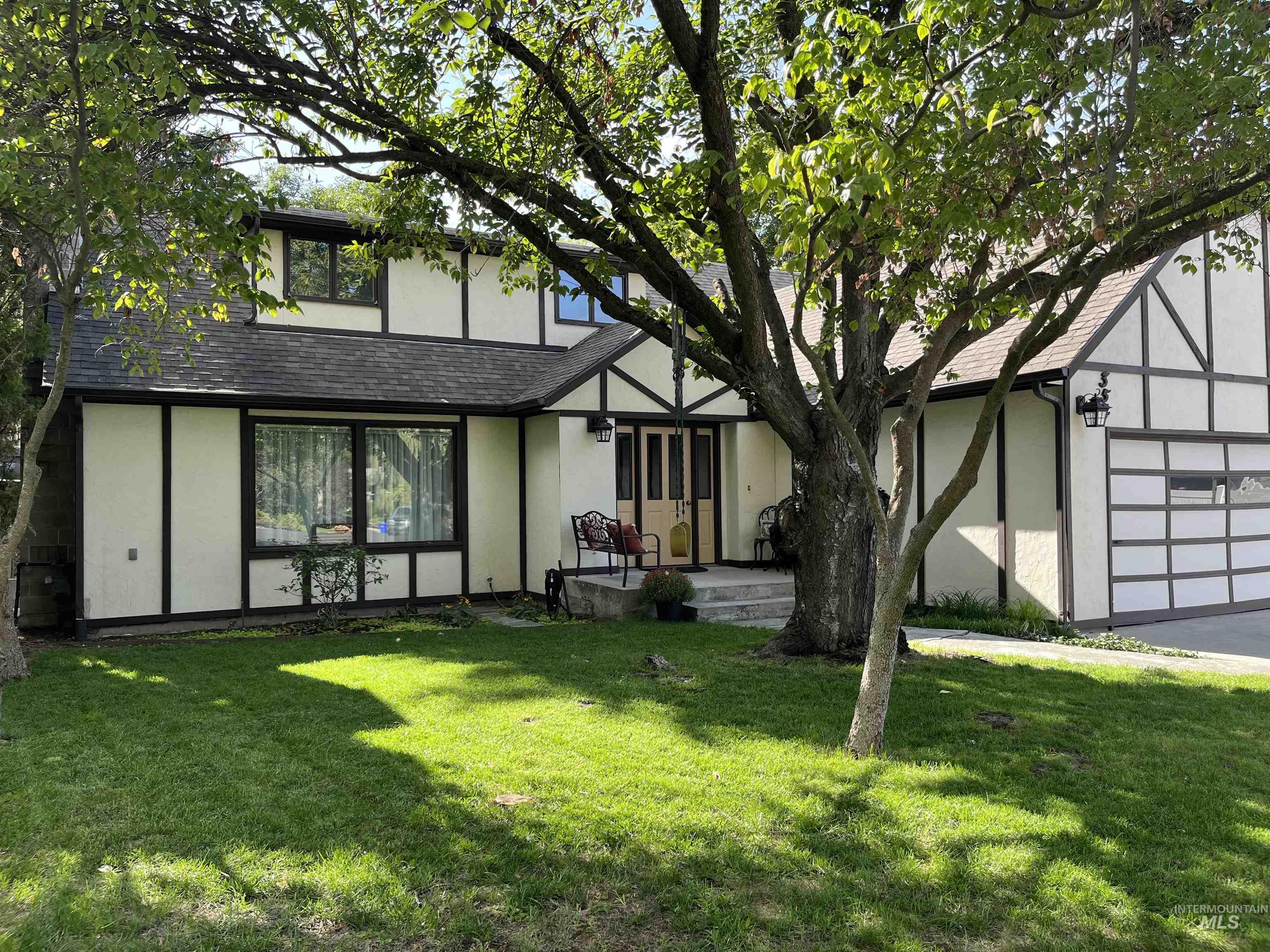 354 W. Syringa Ct Property Photo 1