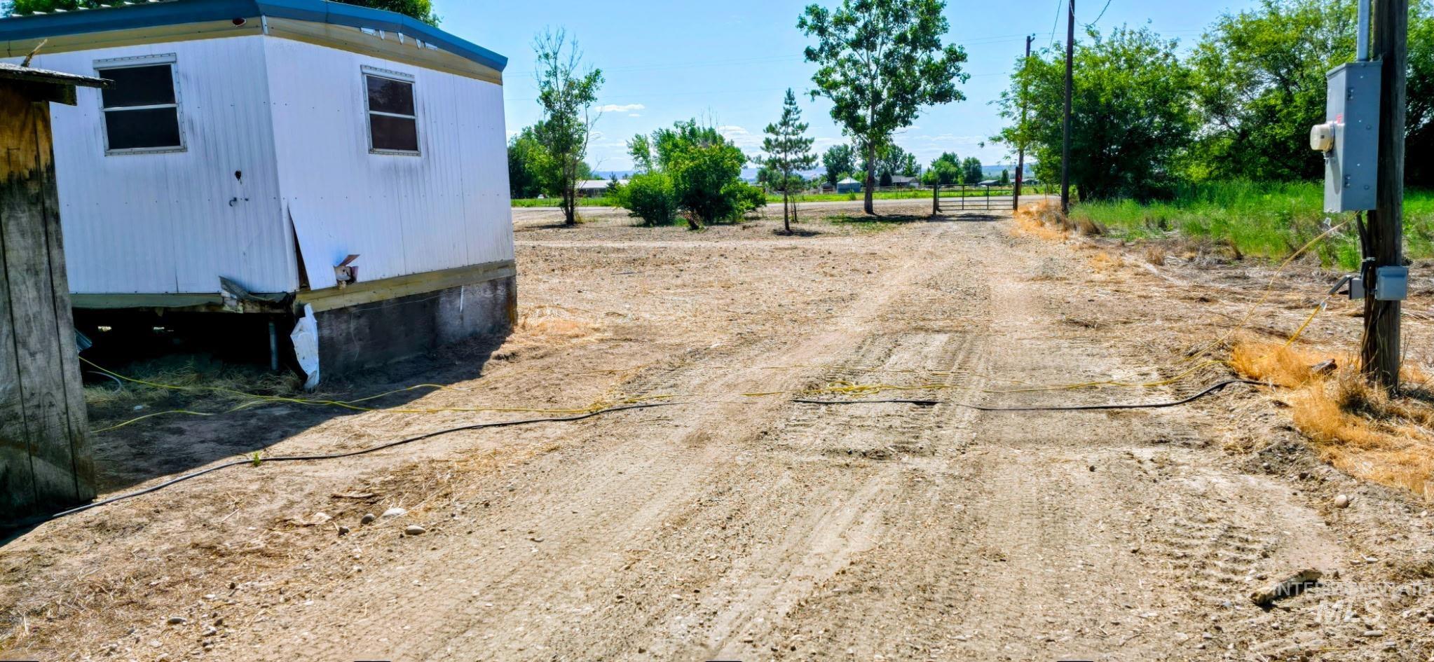 32254 Ada Ln Property Photo 4