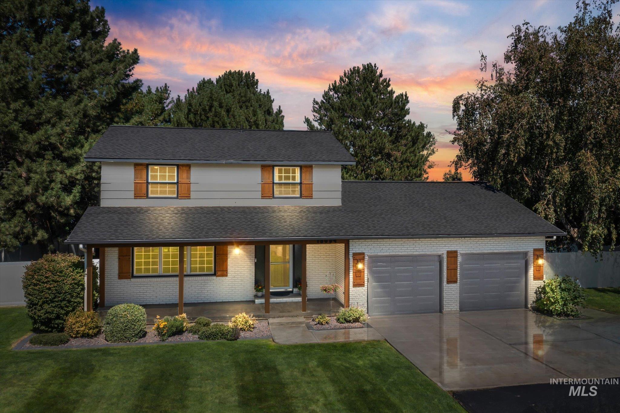 15094 Daniel St Property Photo 1