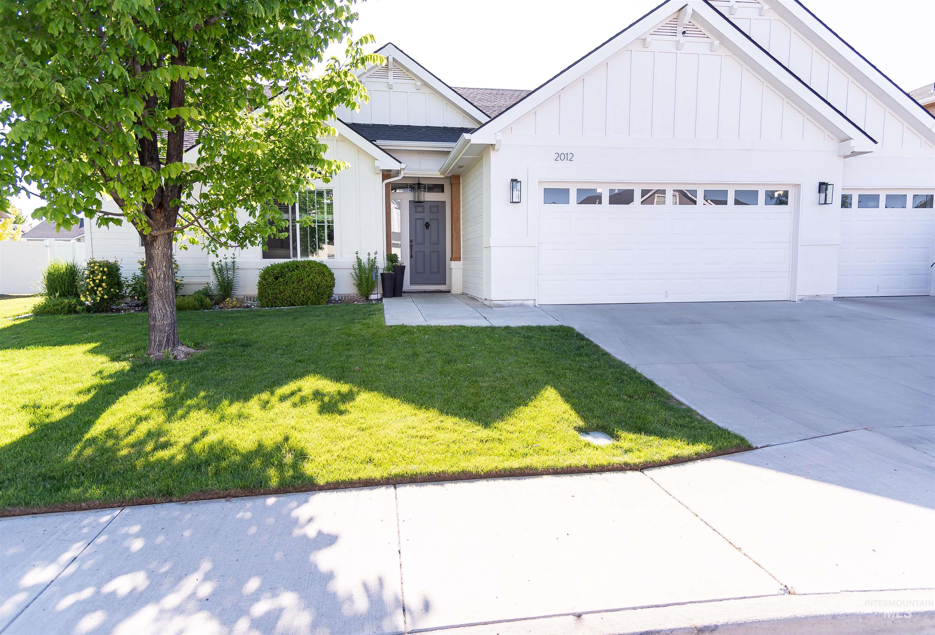 2012 Blue Sky Ln. Property Photo 1