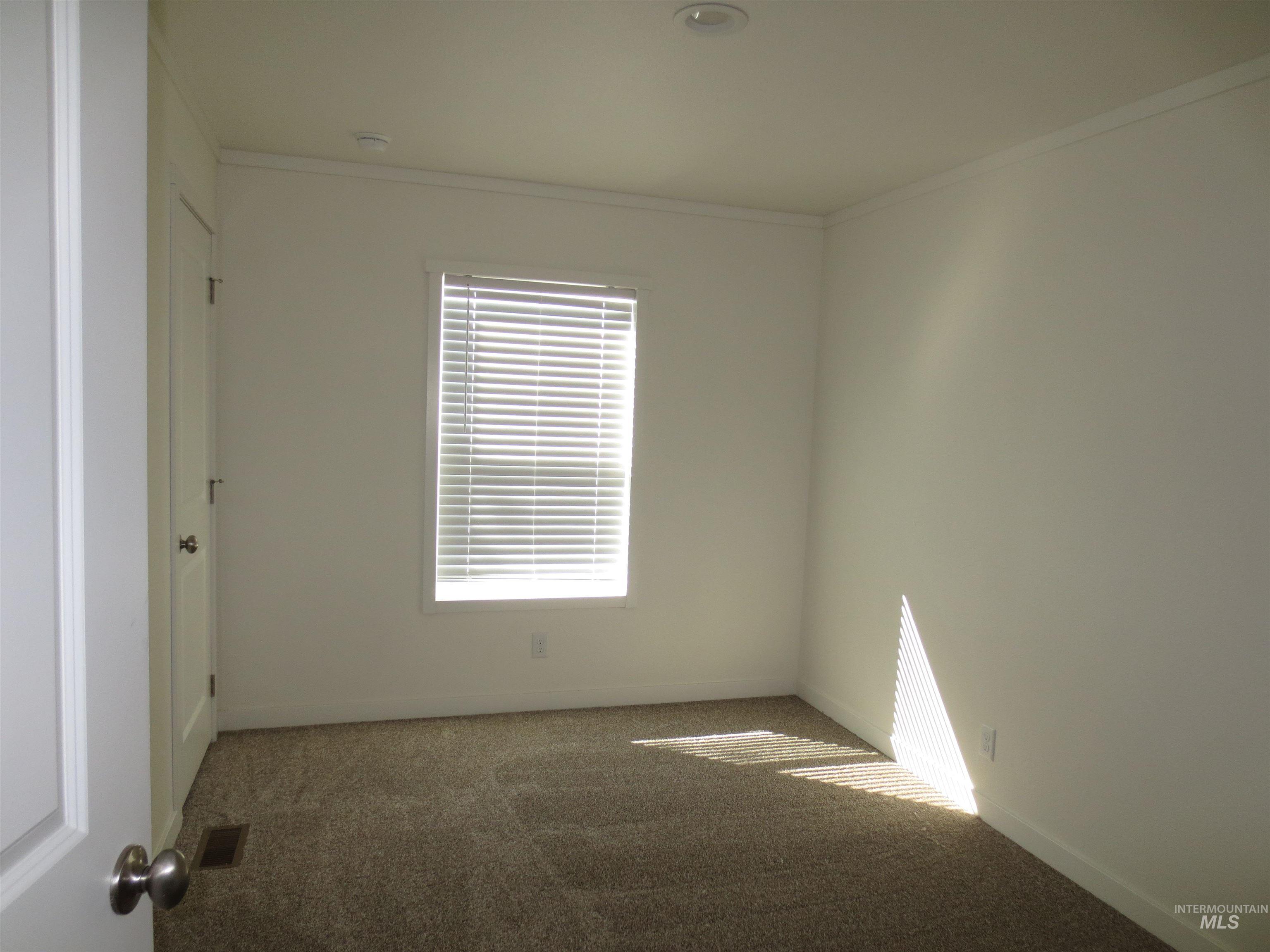 207 E Freeport St Property Photo 13