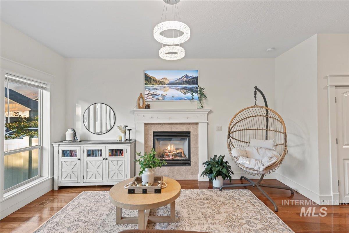 1328 W Cobblefield St. Property Photo 10