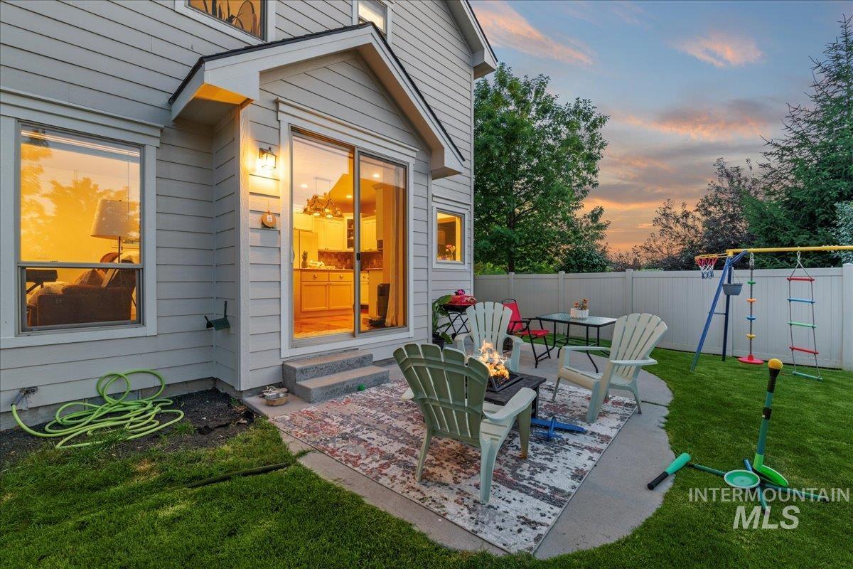 1328 W Cobblefield St. Property Photo 31