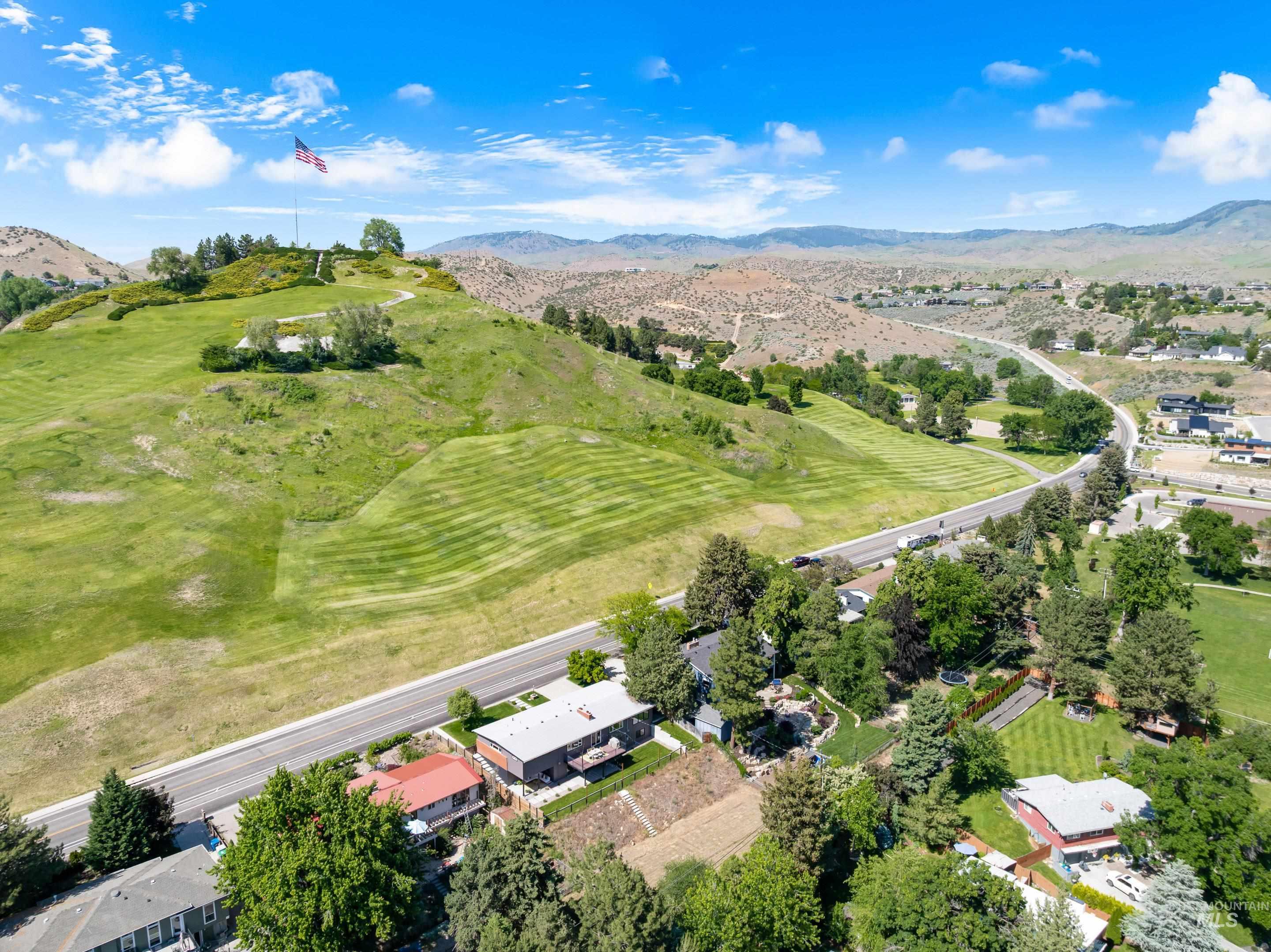 3330 N Bogus Basin Rd Property Photo 46
