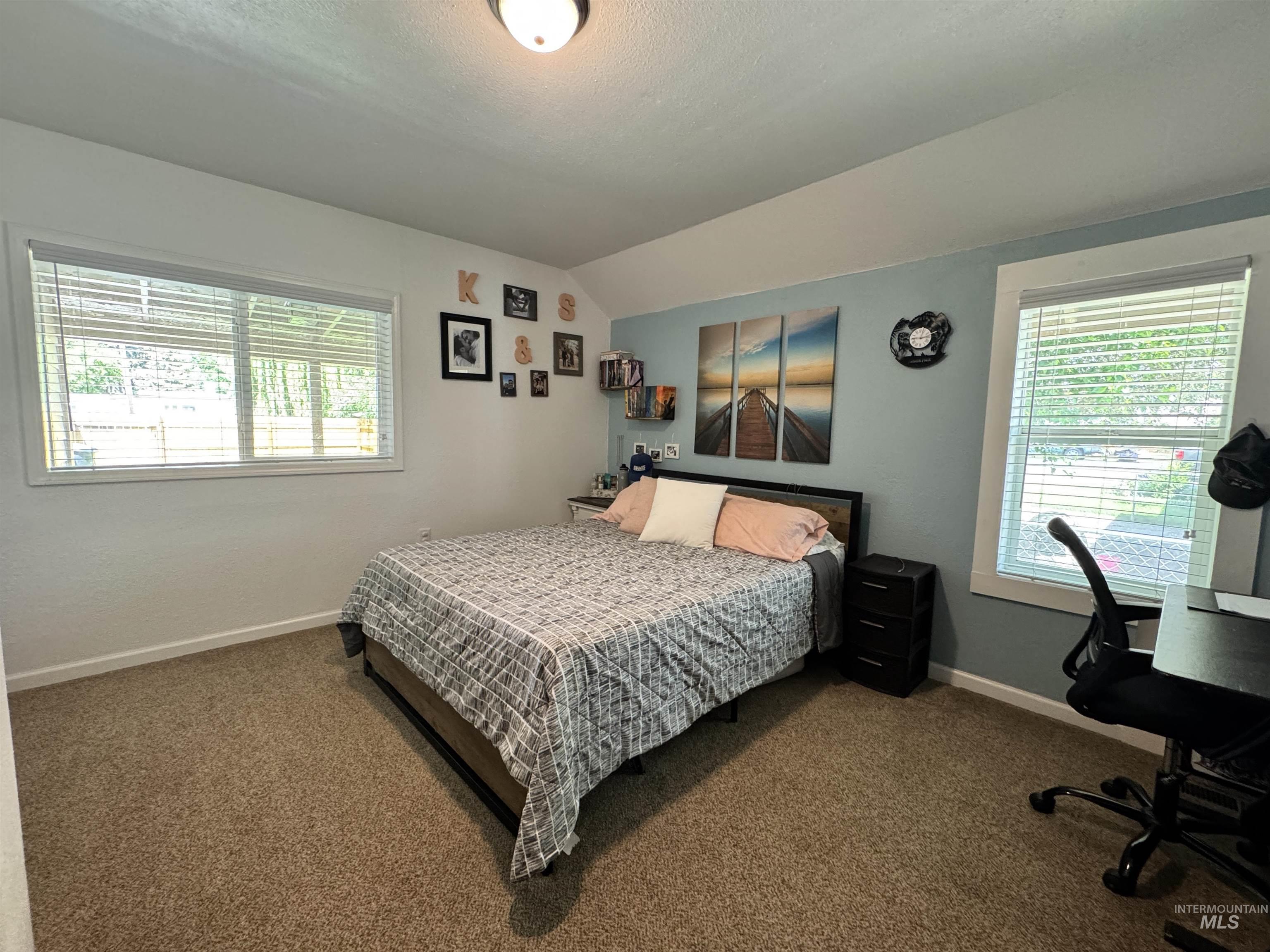 713 California Street Property Photo 17