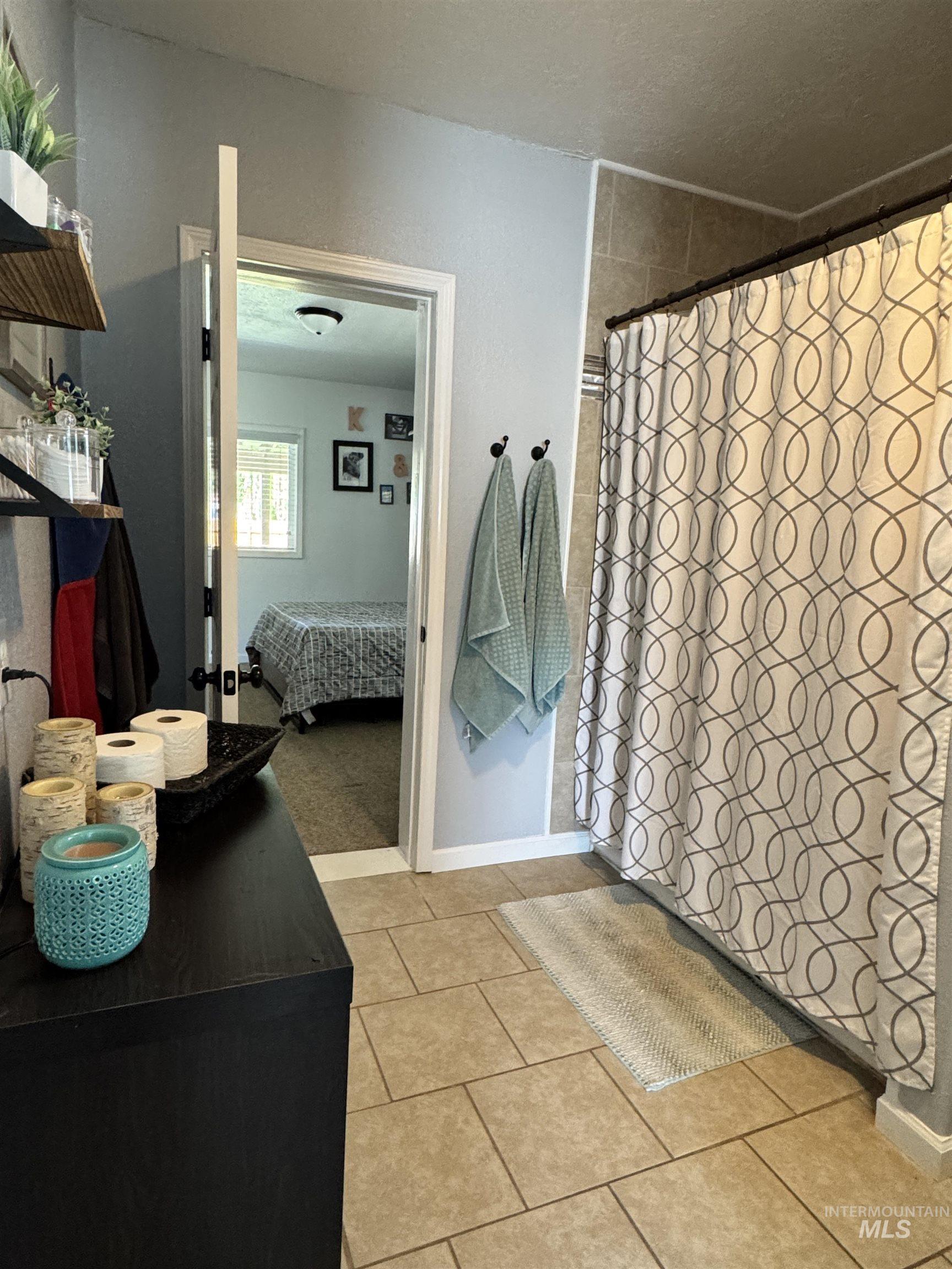 713 California Street Property Photo 18