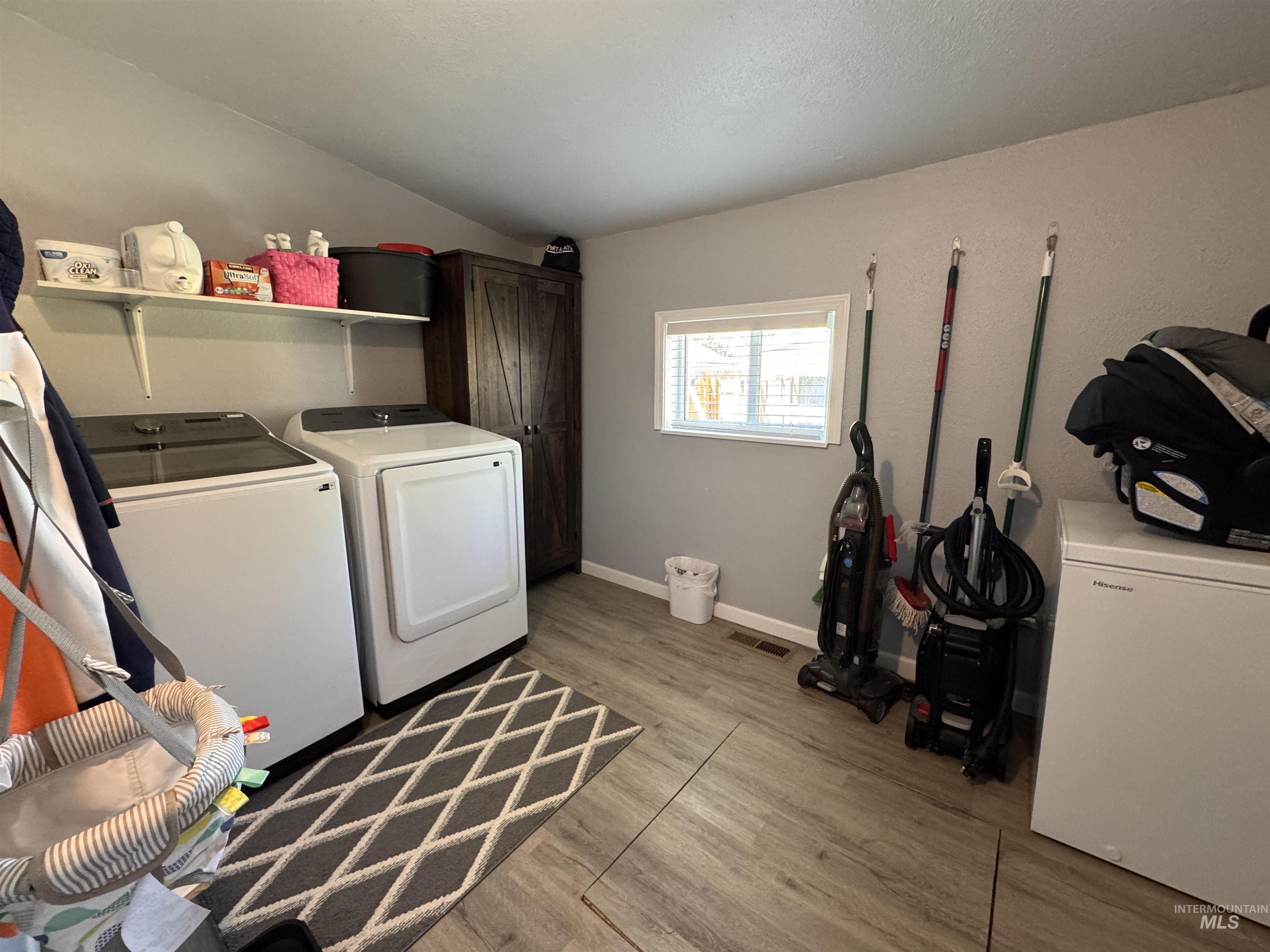 713 California Street Property Photo 22
