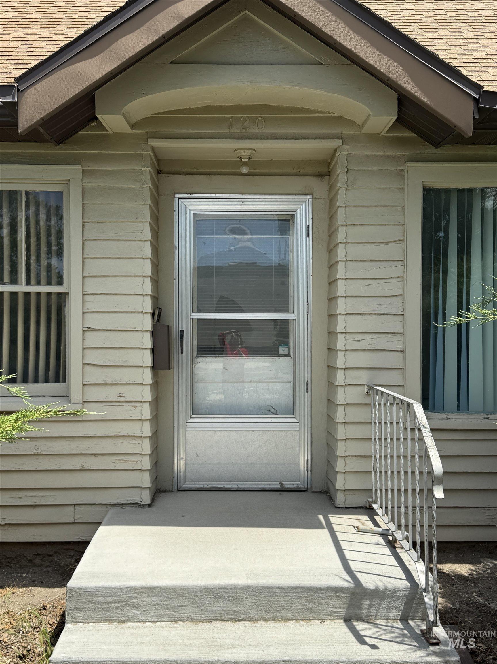 120 9th Avenue North Property Photo 19