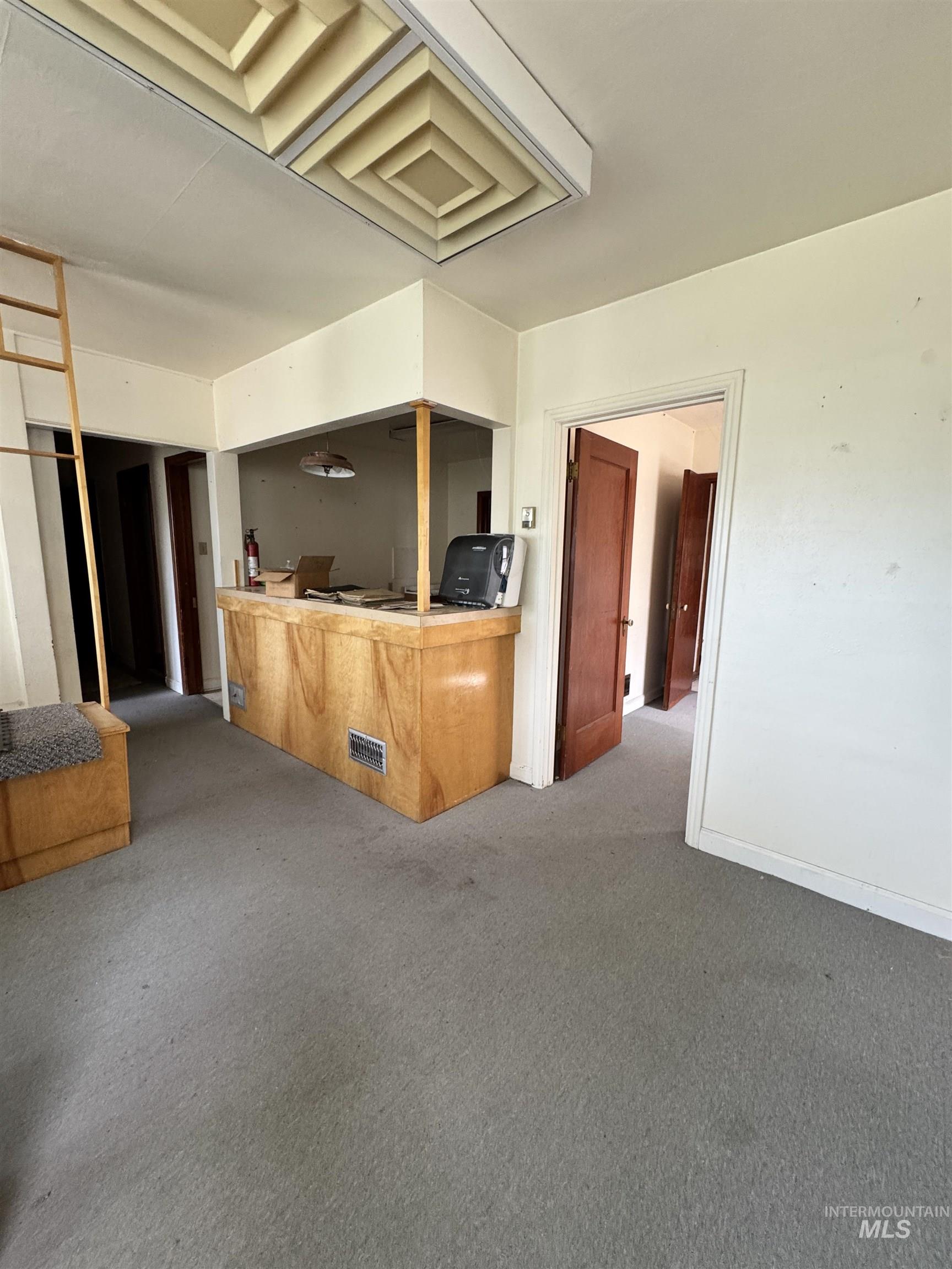120 9th Avenue North Property Photo 25