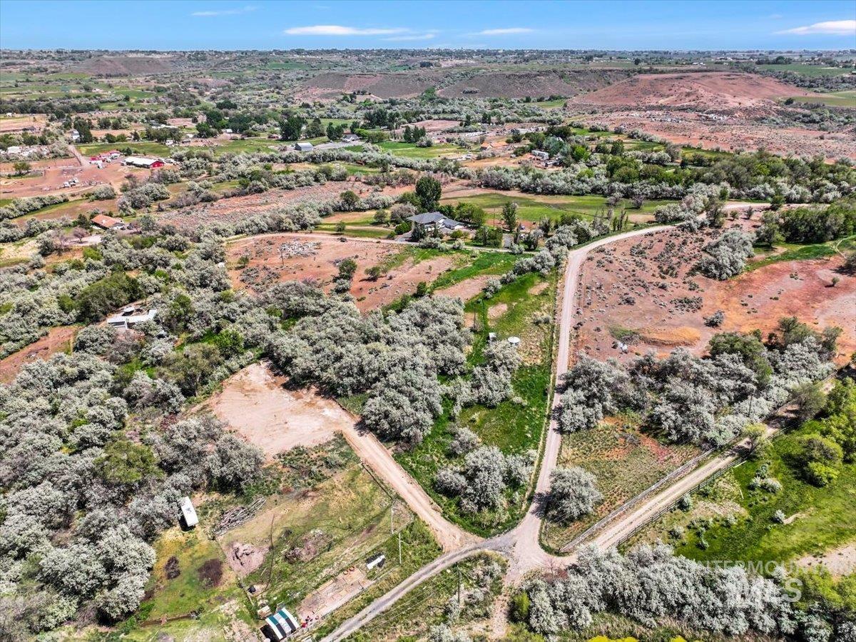 1152 Tbd 4325 N Property Photo 3